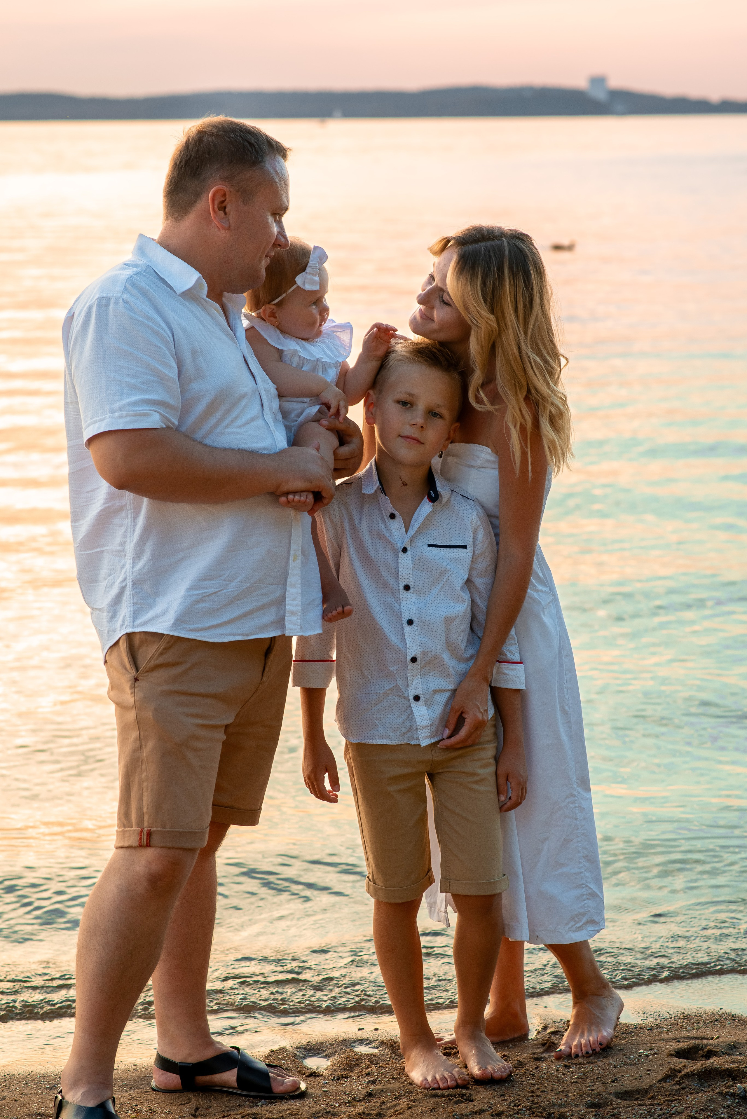 Татьяна на Минском море. Семейный фотограф на выписку из роддома и крещение Минск Настя Гришук