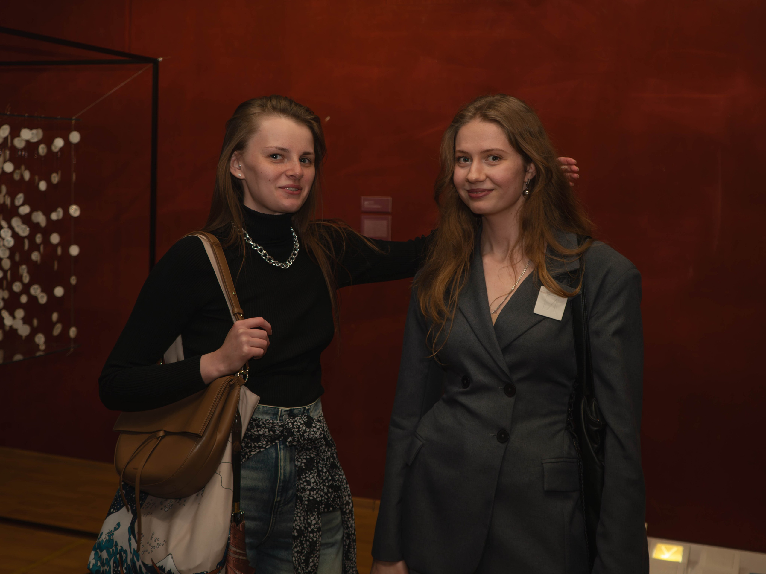 Открытие выставки «10 из 10» дипломные работы магистров РГХПУ им С. Г. Строганова. Фотохудожник Москва