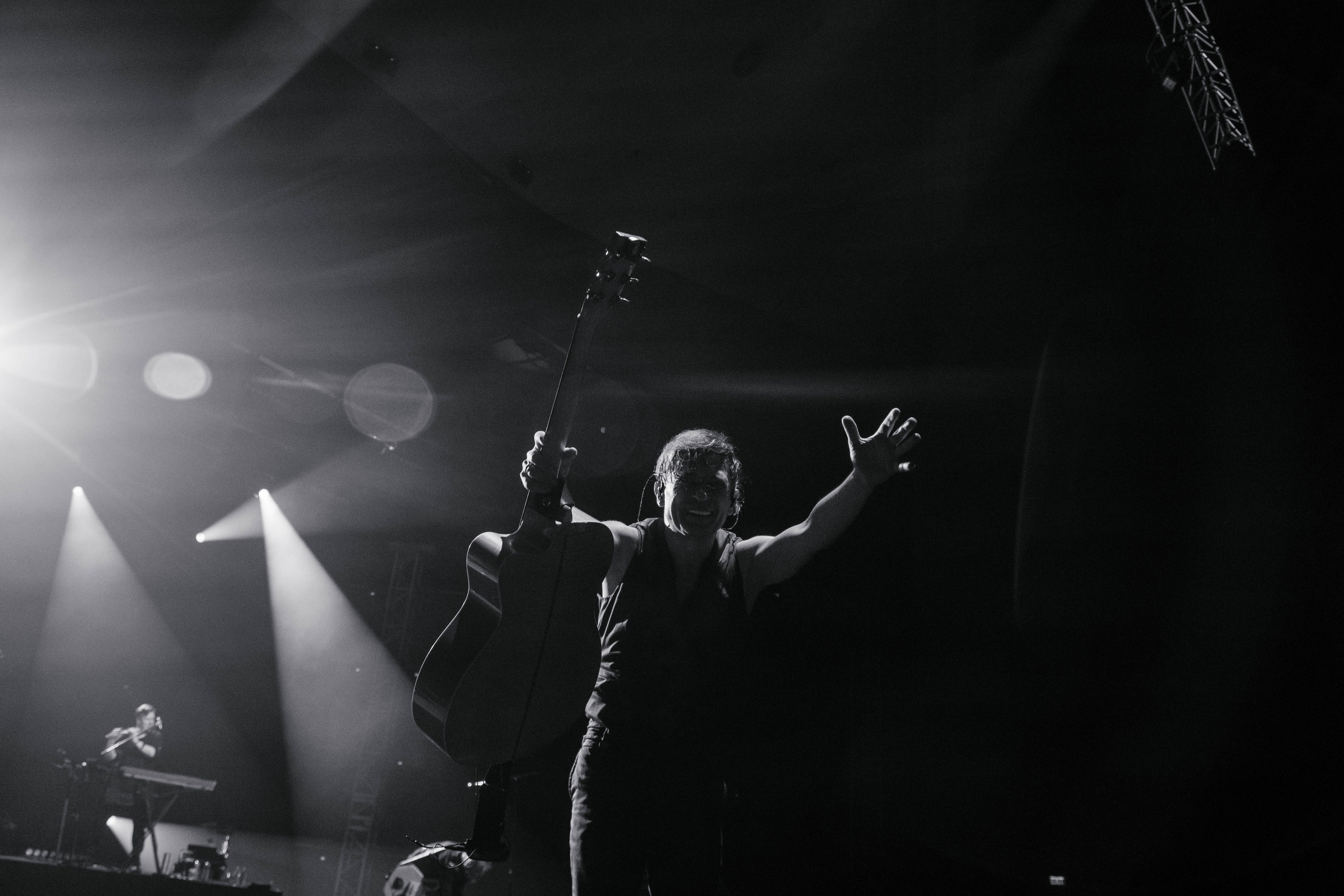 БИ-2. Концерт в Анталье. Фотограф Анна Чернигова