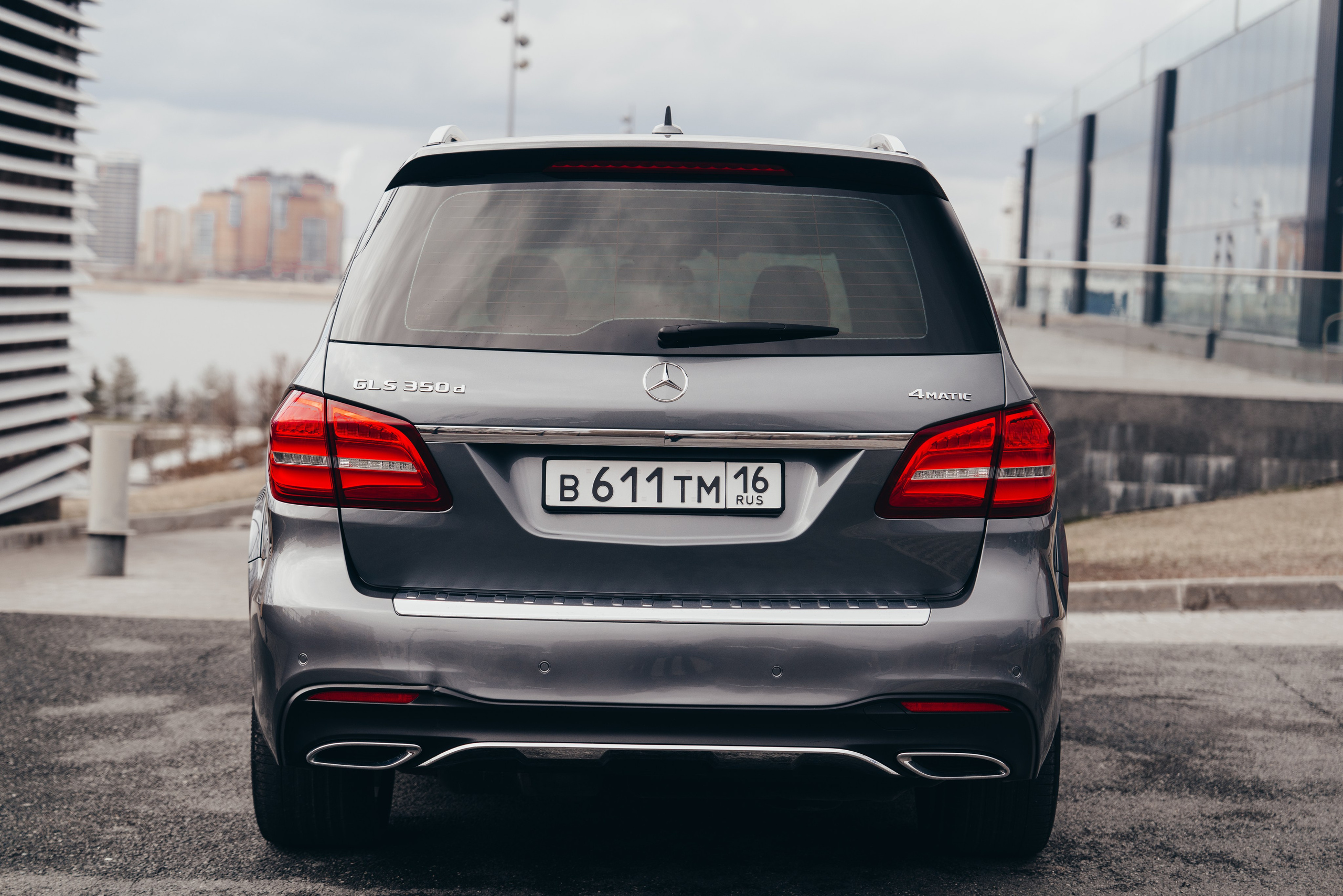 Mercedes-Benz GLS-Class 350 d. Идеальные портреты для соцсетей — Фотограф Ленар