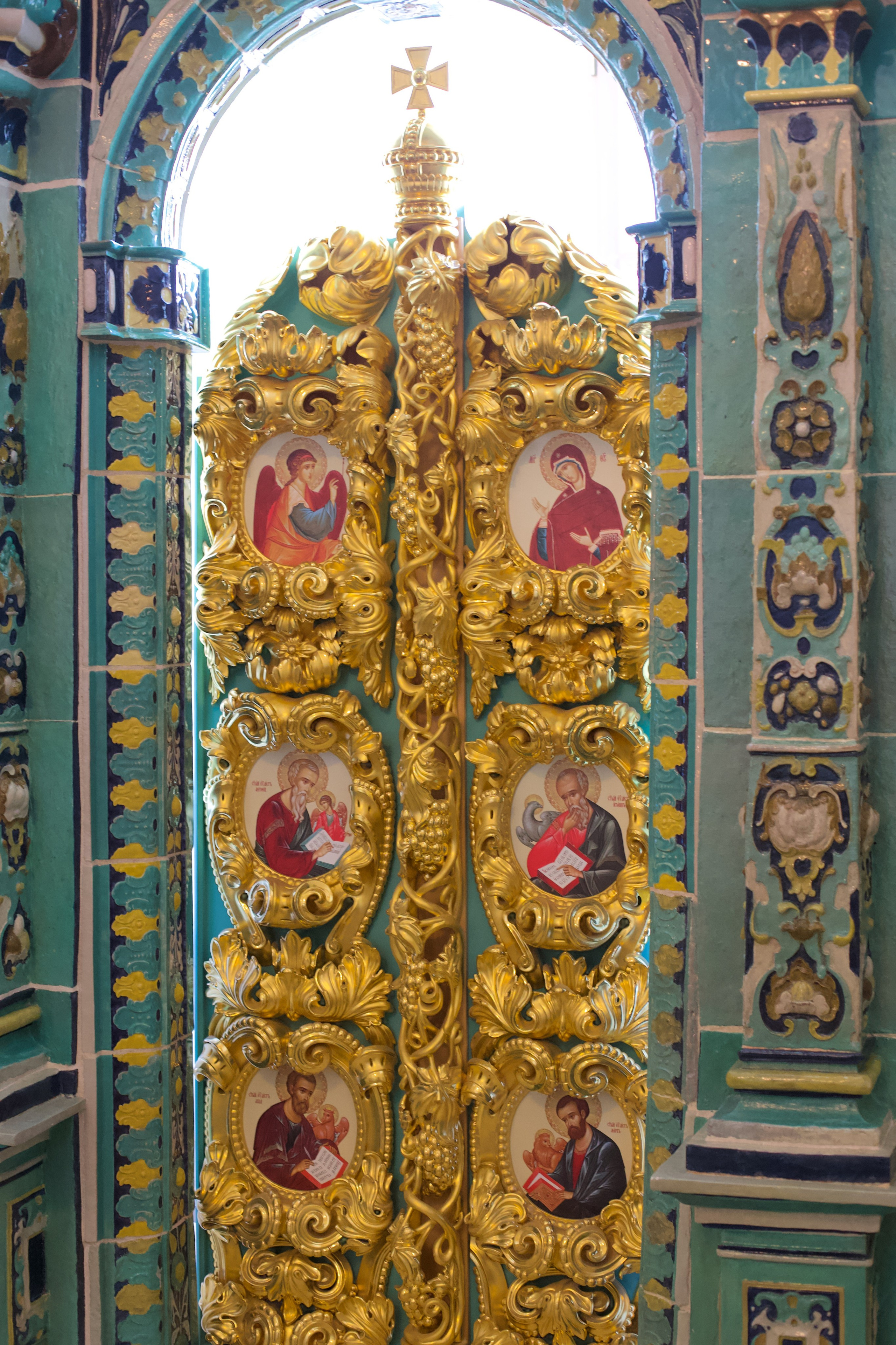 Ново-Иерусалимкий монастырь. Школьные выпускные альбомы в Москве Марина Николаева