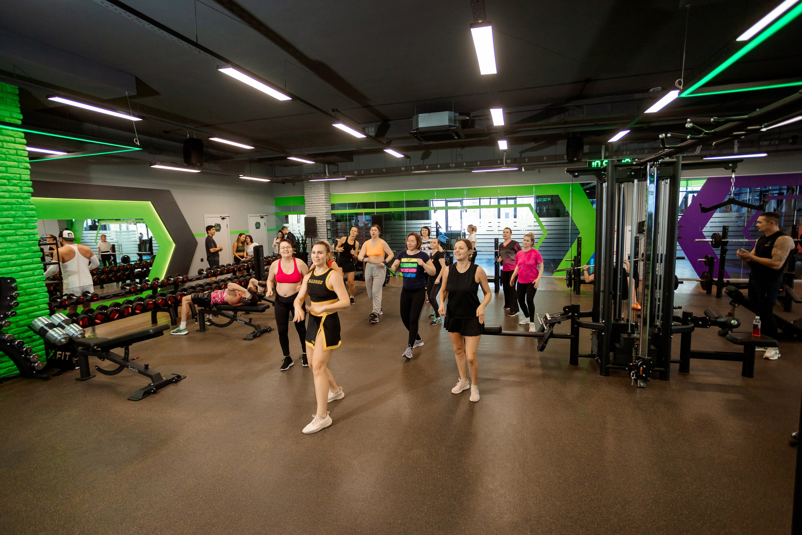 РЕПОРТАЖ: ФИТНЕСС-КЛУБ X-FIT. Профессиональный фотограф в Ижевске Леша Петров