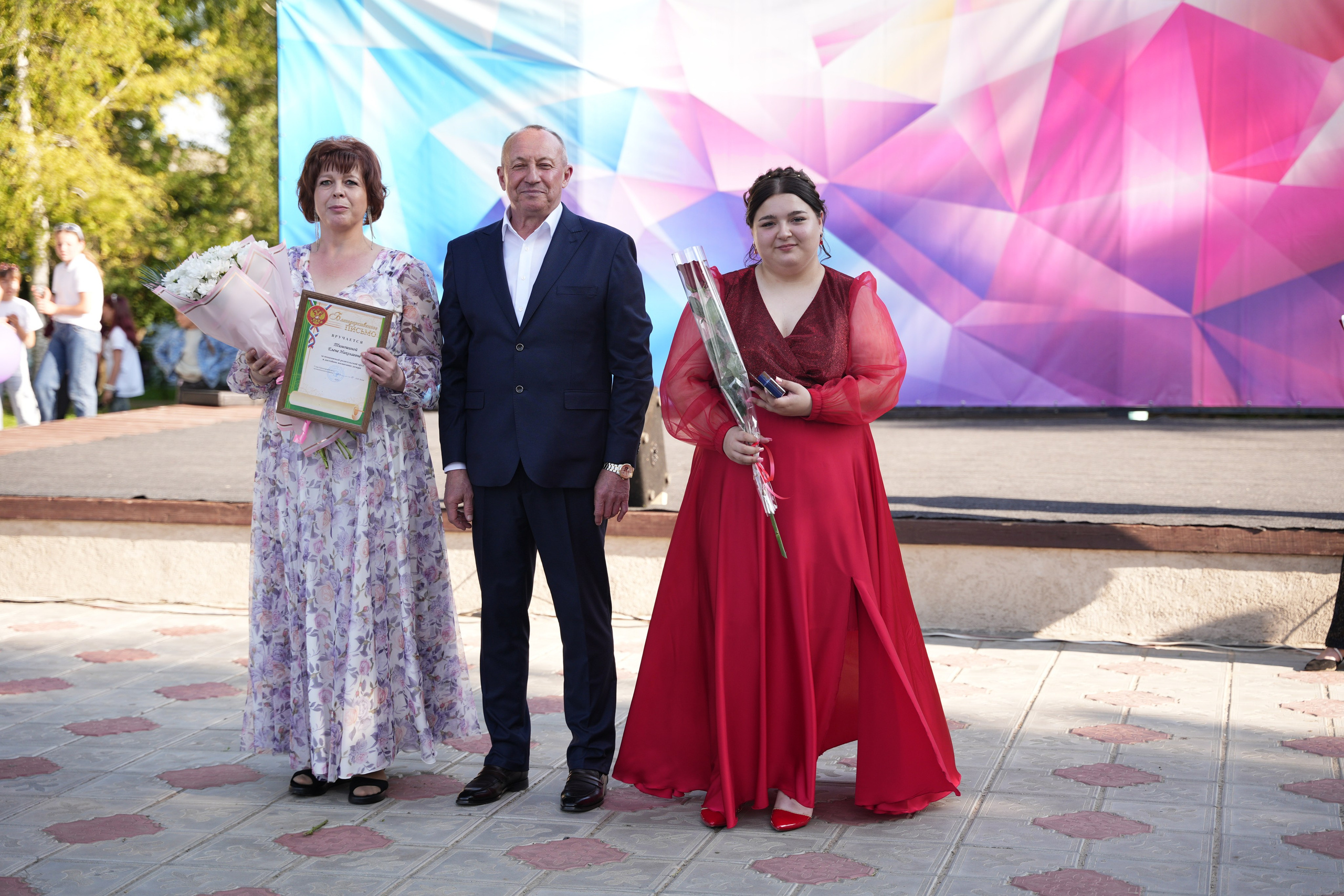 Выпускной в парке. Ольга Плаксина фотограф в Саратове