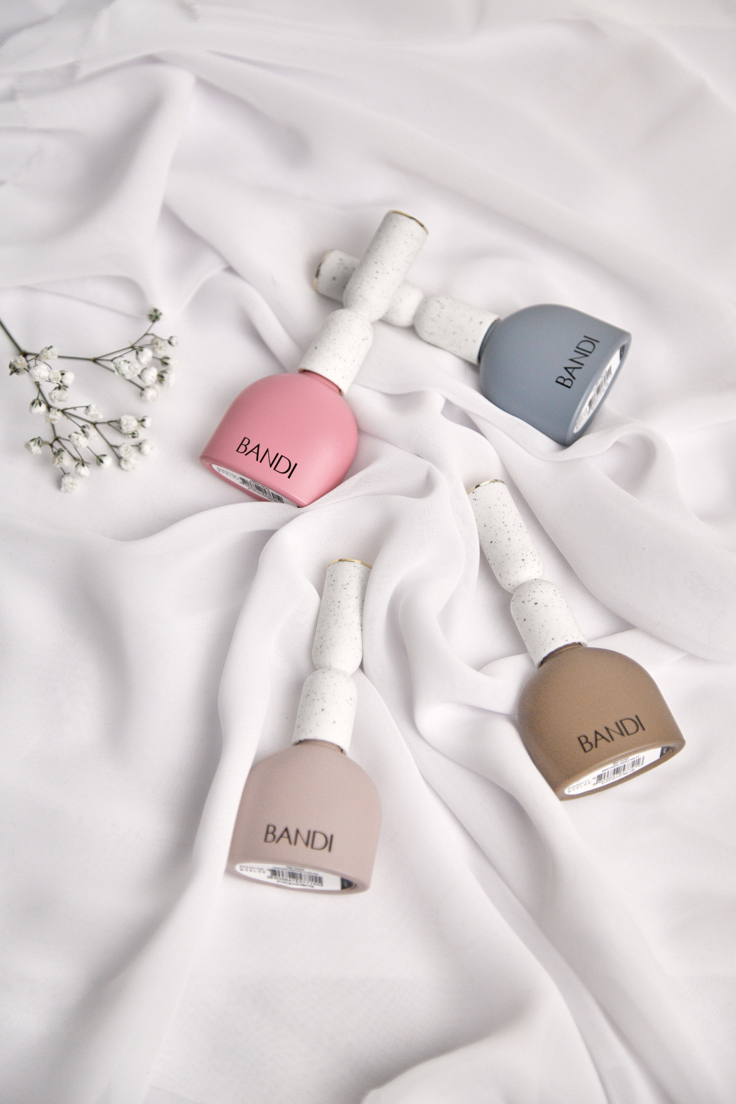 Ольга Валавина — мастер коллаген-педикюра и аппаратного маникюра. Фотограф Челябинск — Кирилл Устюжанин