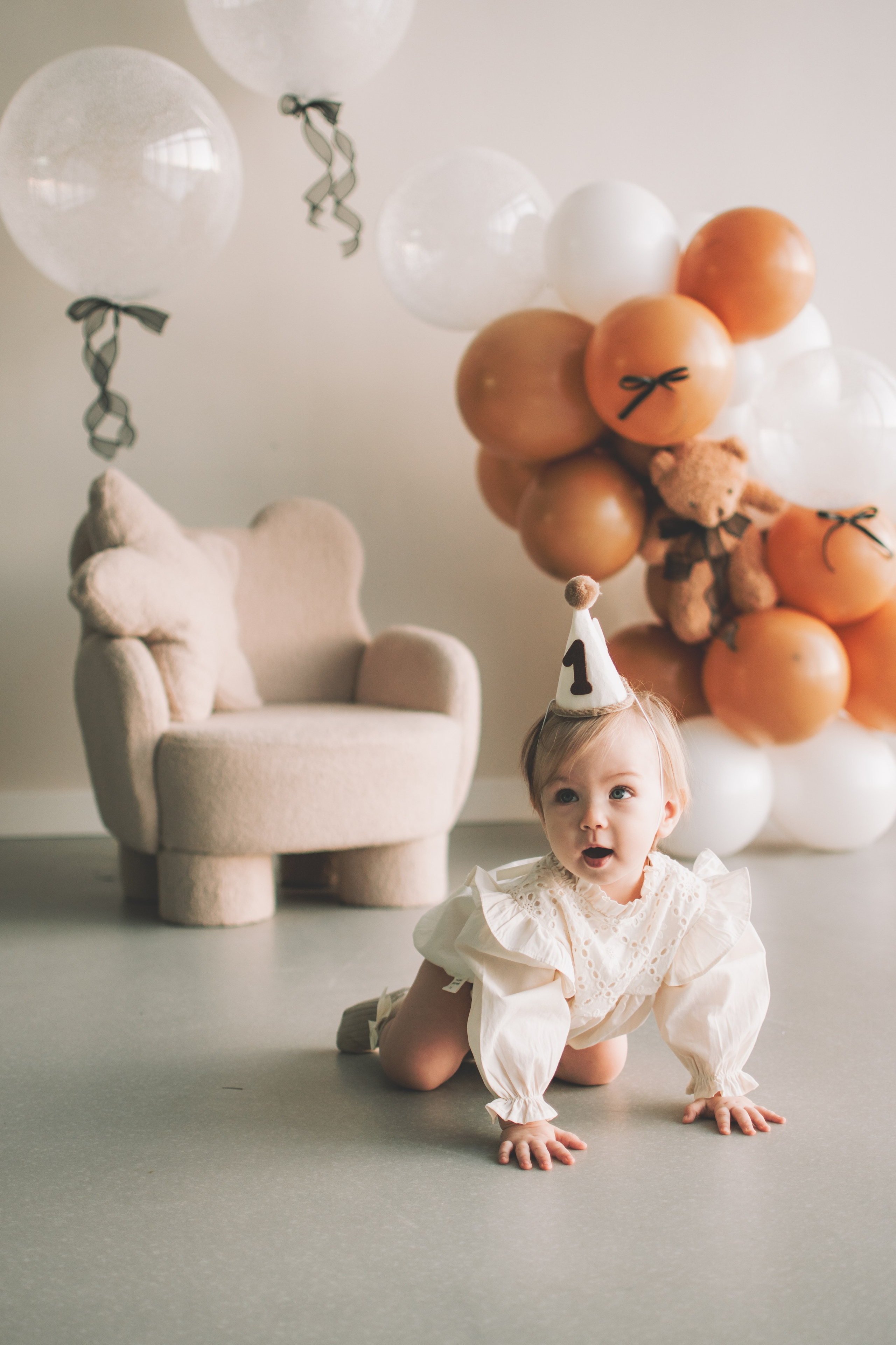 Еве 1 годик. Семейный и свадебный фотограф Губкинский и Ставрополь
