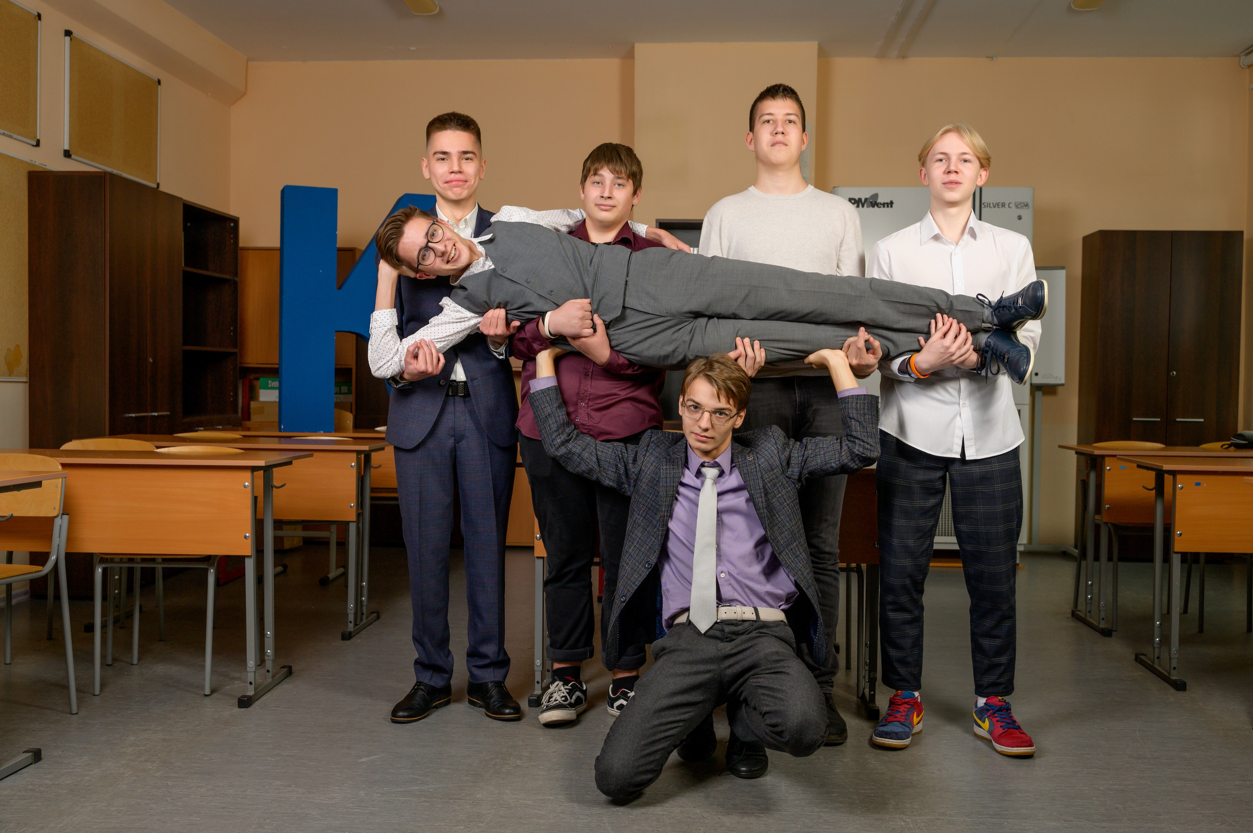 Репортажно — постановочные. Выпускные альбомы в Москве и Подмосковье