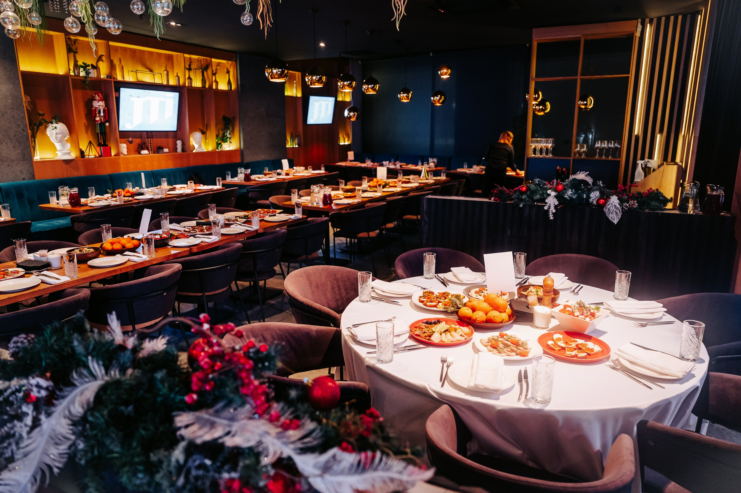 Новогодний корпоратив в караоке баре. Фотограф Дмитрий Сермяжко