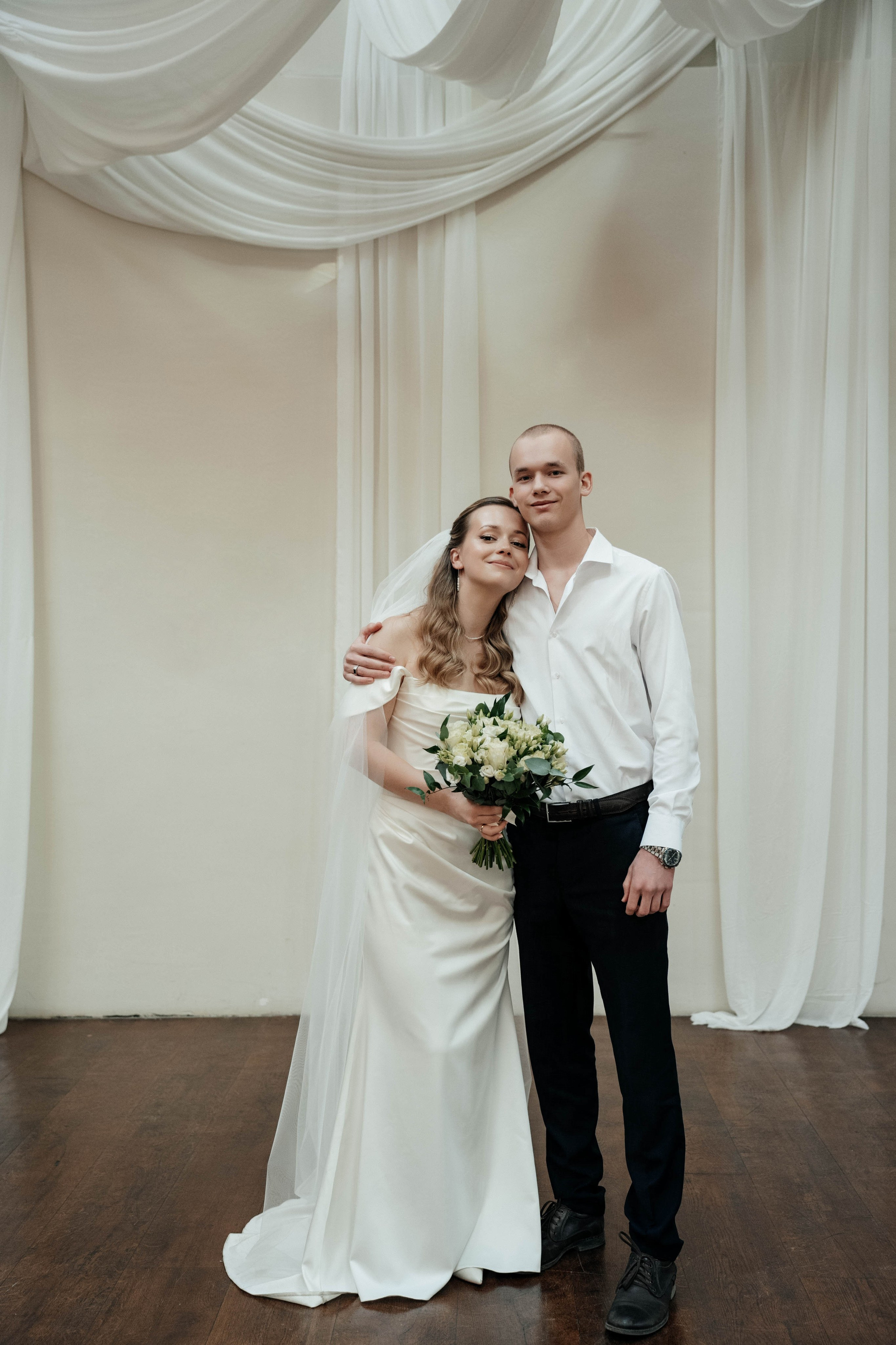 Регистрация ЯУЗА. Свадебный фотограф Москва Александра Аверкова