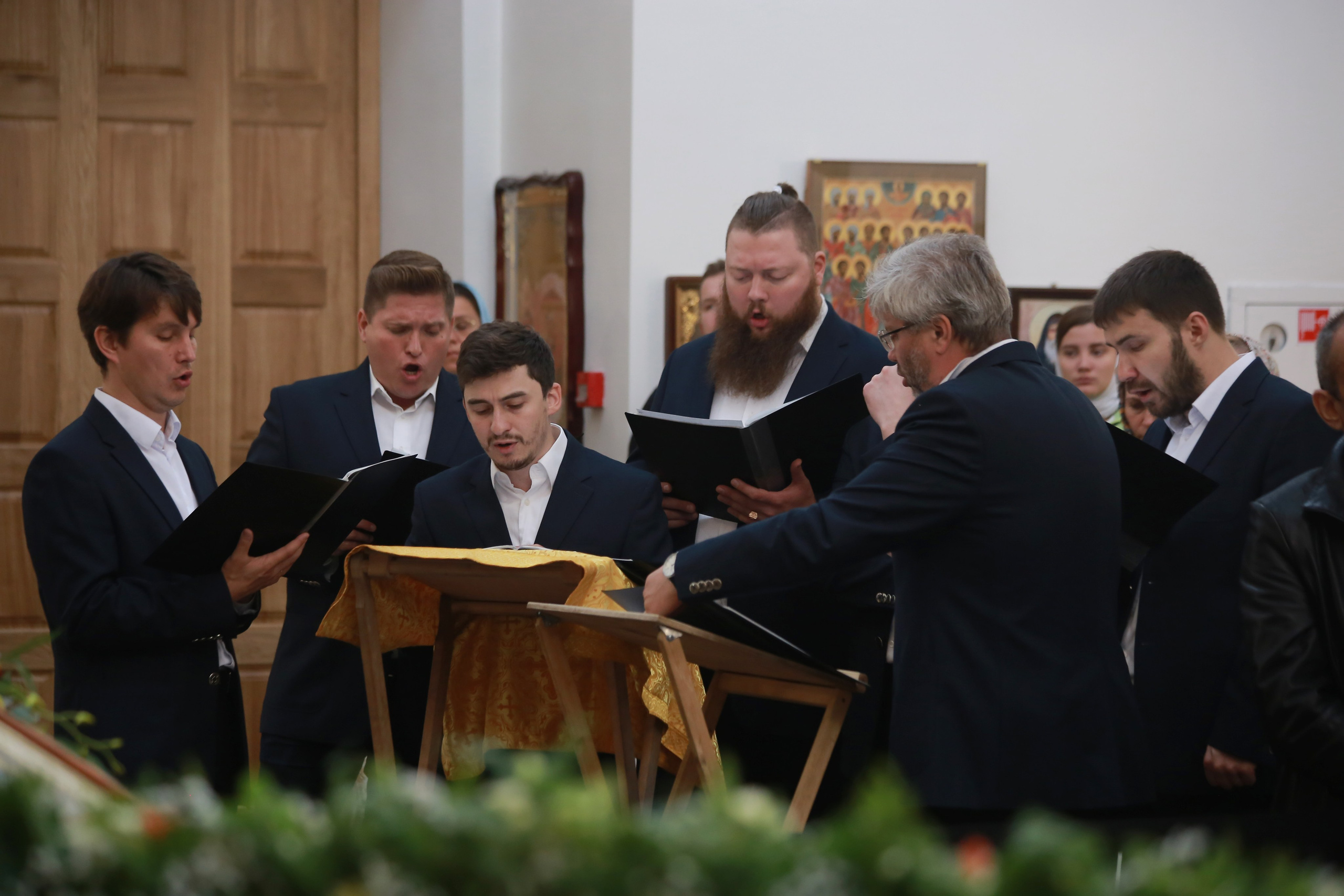 Освящение храма Алексия Мечева в Вешняках. Антонина Морозова, профессиональный семейный фотограф видеограф