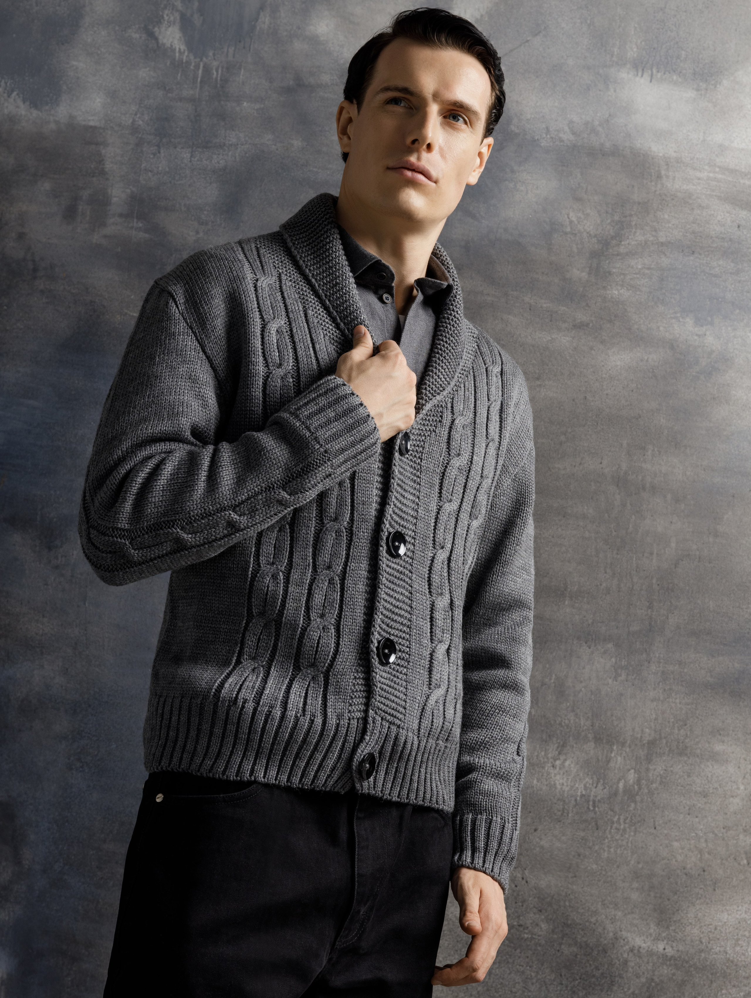 RICH AS USUAL. Фотограф для маркетплейсов в Москве Озерова Кристина