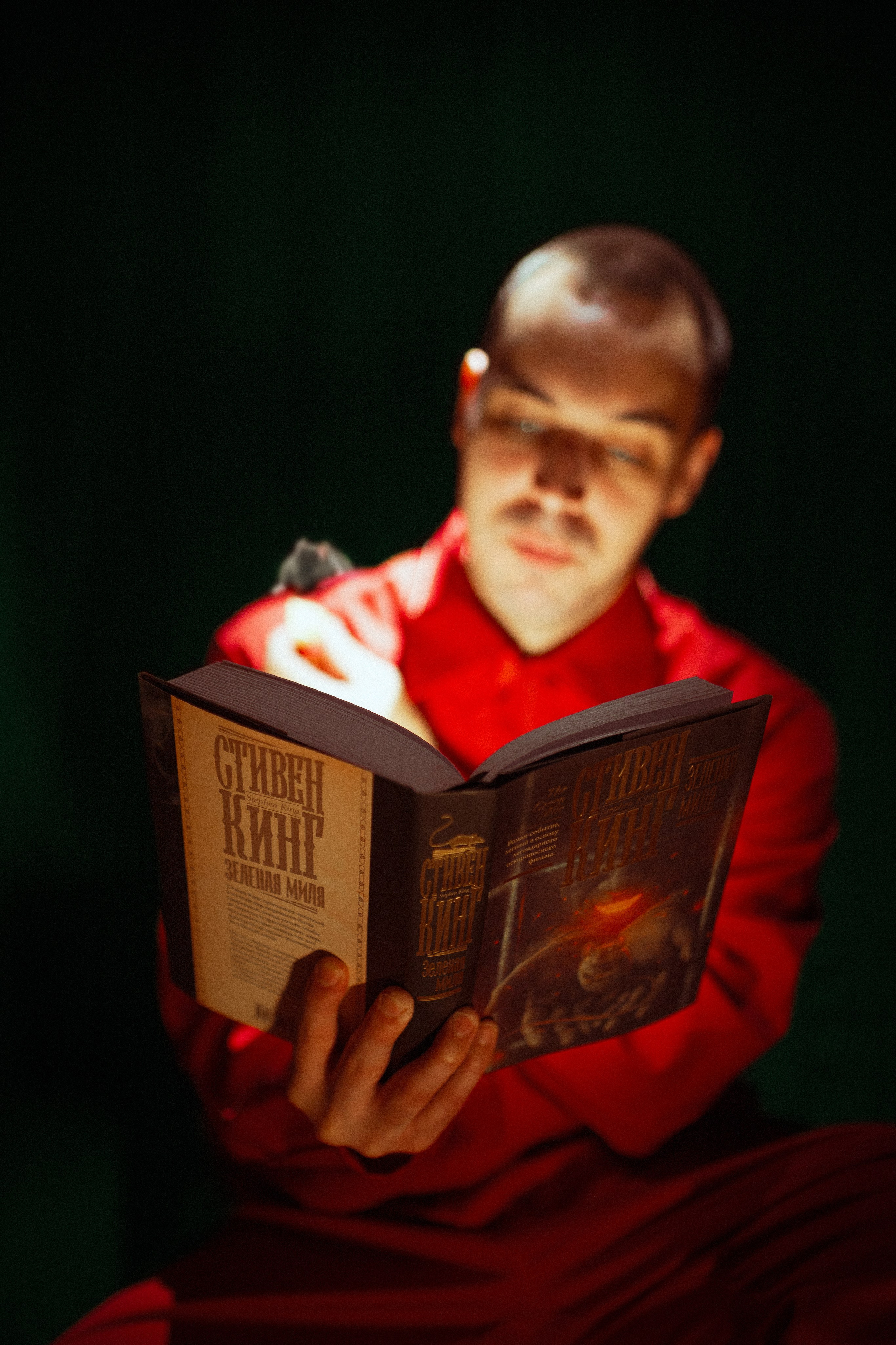 Повелитель страниц. Александр Атлес Фотограф