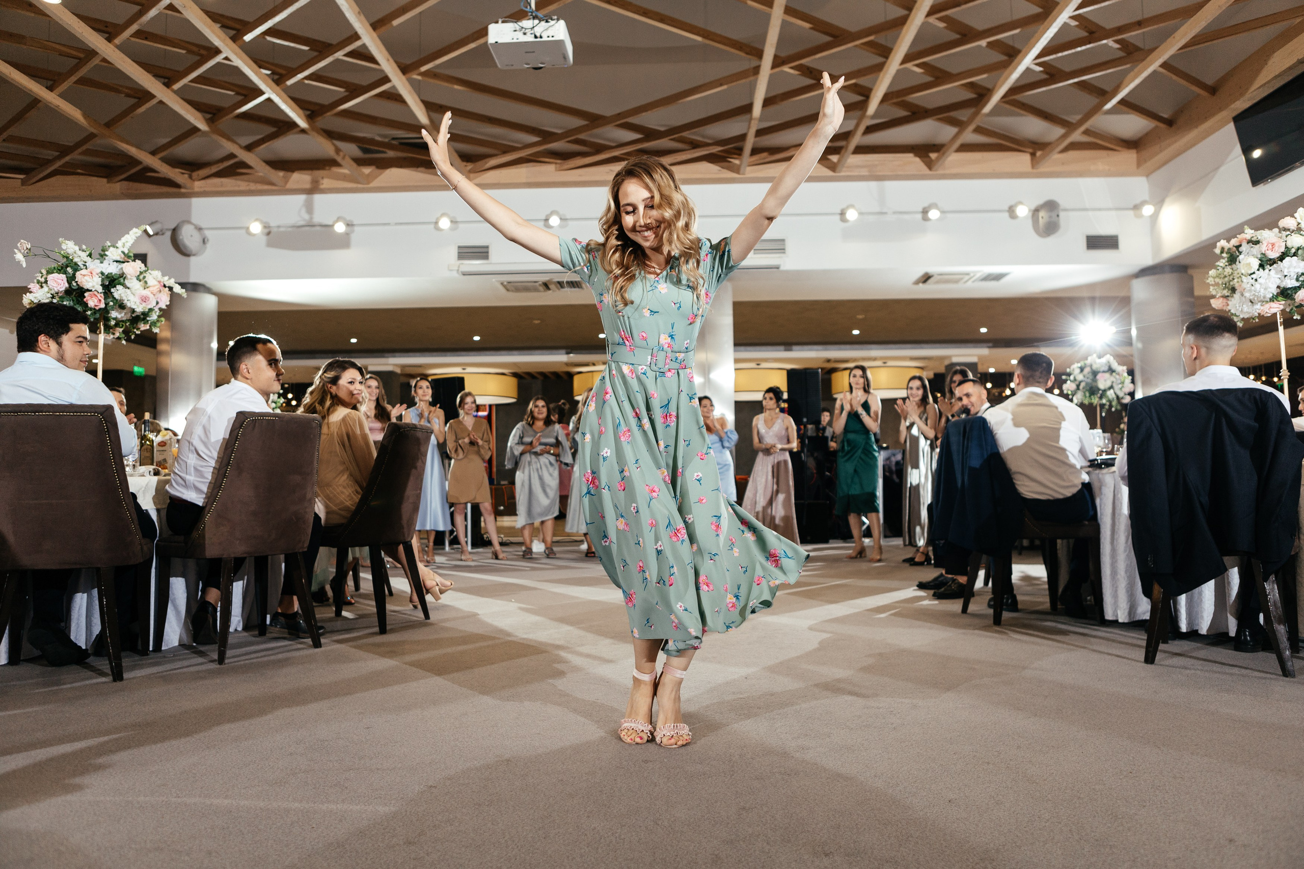 Свадебный фотограф Уфа — Руслан ГабдлисламовЖивые эмоции, красивые кадры, воспоминания на всю жизнь.Работаю по всей Республике Башкортоста. Свадебный фотограф Уфа Руслан Габдлисламов