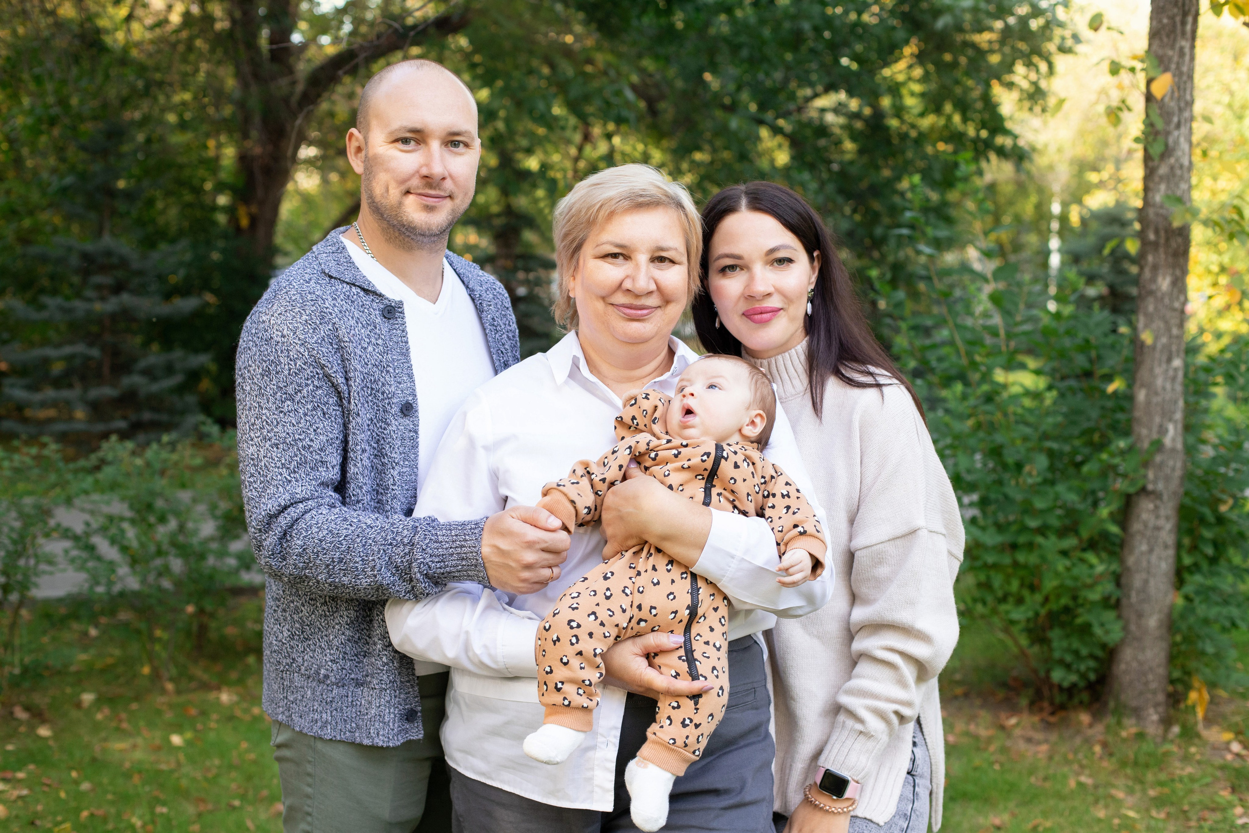 Прогулка Ольги. Фотограф новорожденных в Екатеринбурге Татьяна Продан