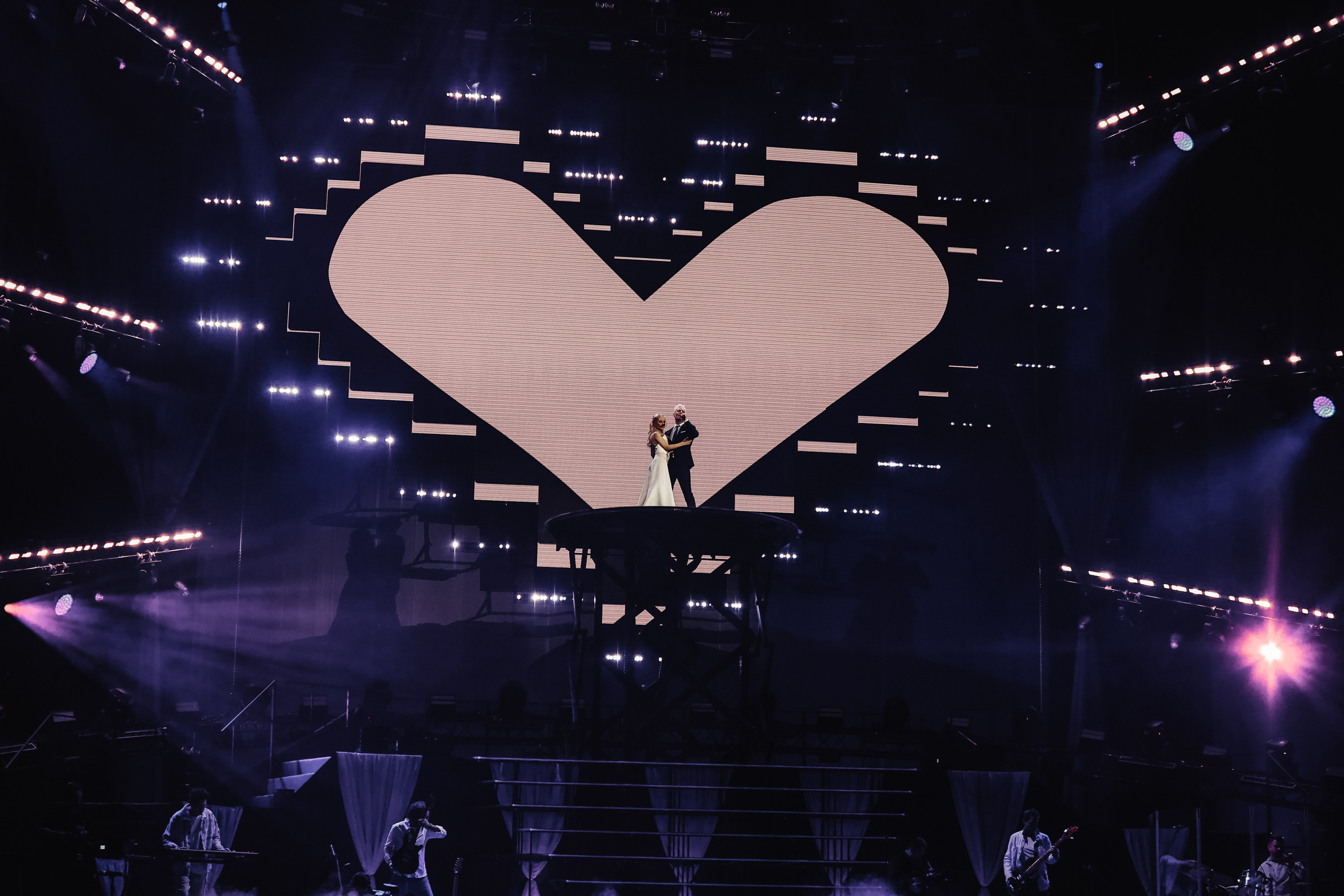 ШАМАН-ОНА МОЯ! @LIVE ARENA