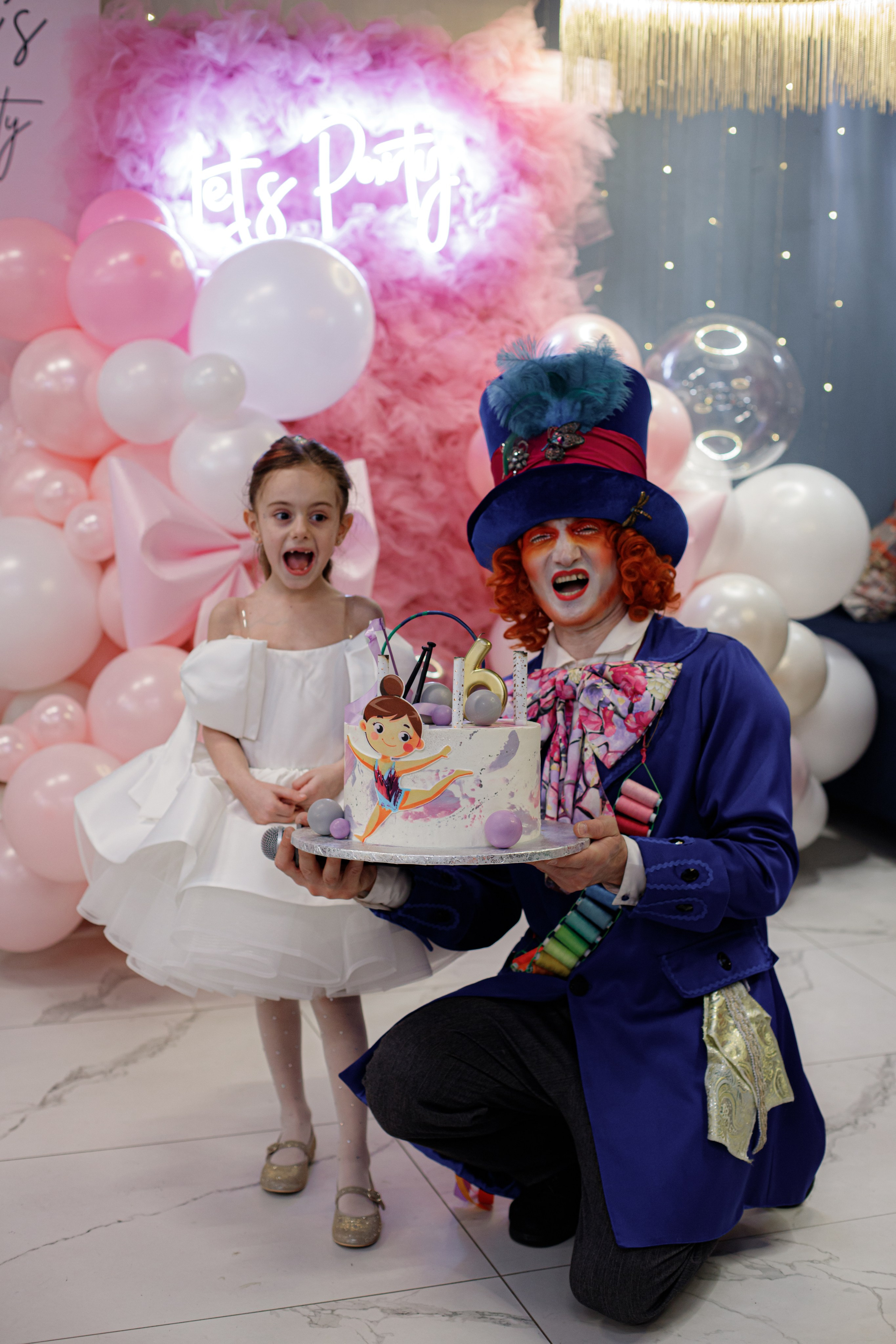 ASIA'S BIRTHDAY PARTY. Photokarish