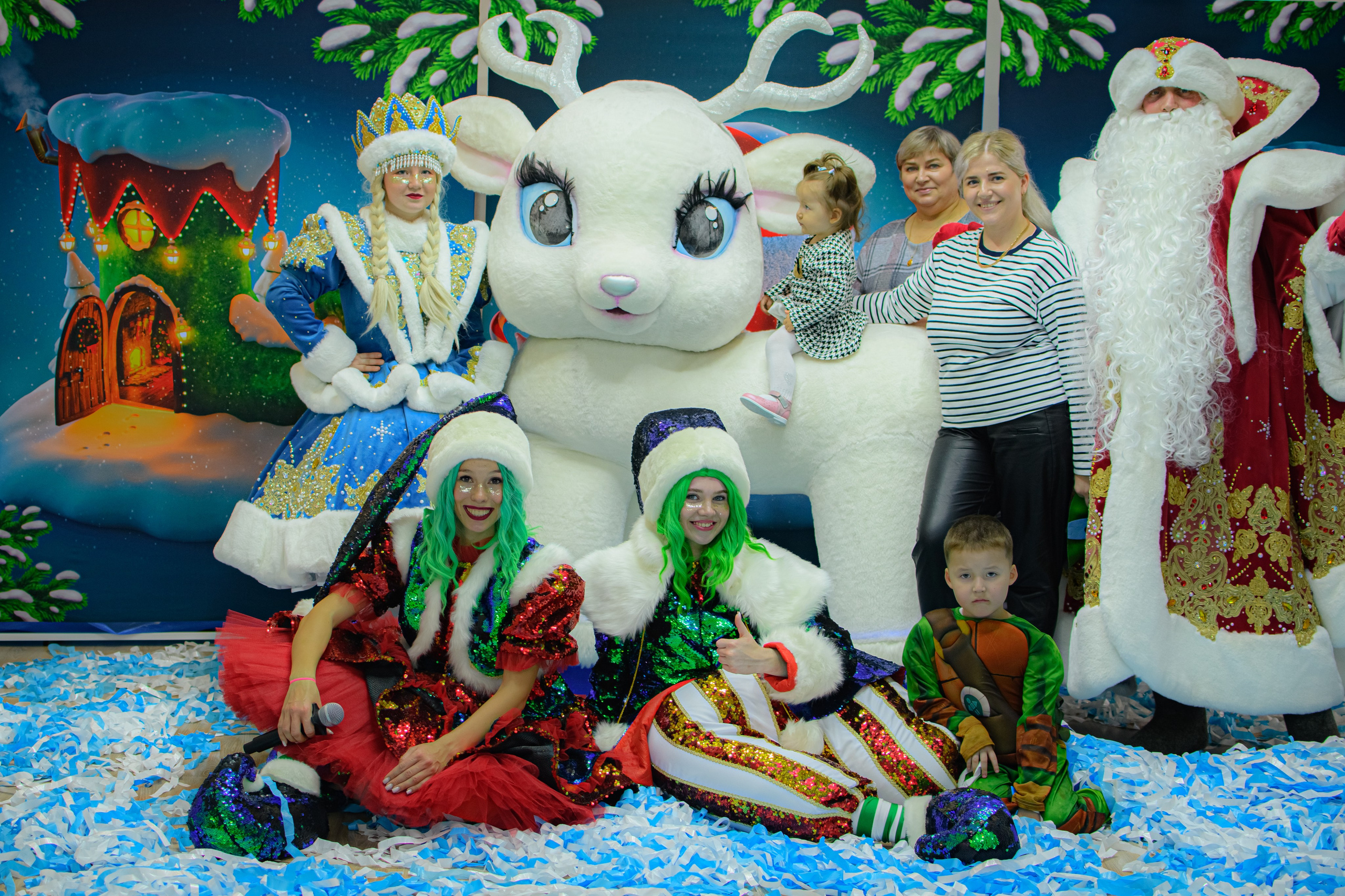 HAPPY NEW YEAR. Photokarish