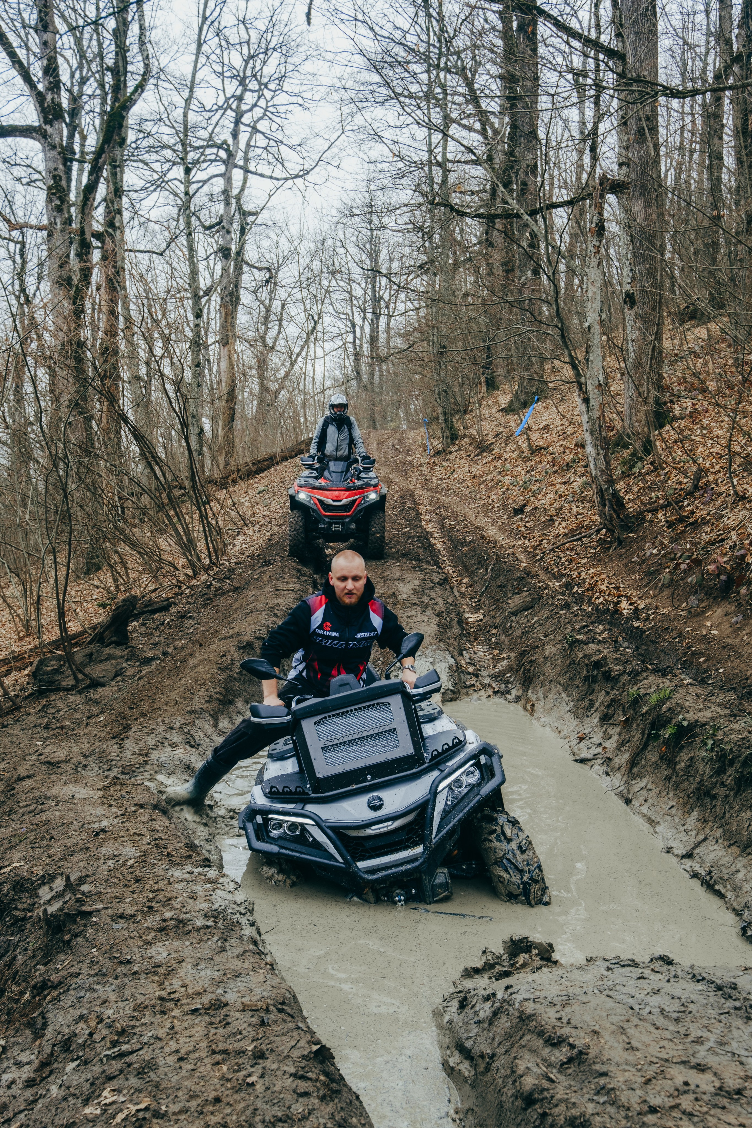 Съемка для Sharmax Moto в Горячем Ключе. Свадебный фотограф Денис Ожигин в Краснодаре и крае. Эмоциональная и стильная съемка вашего дня