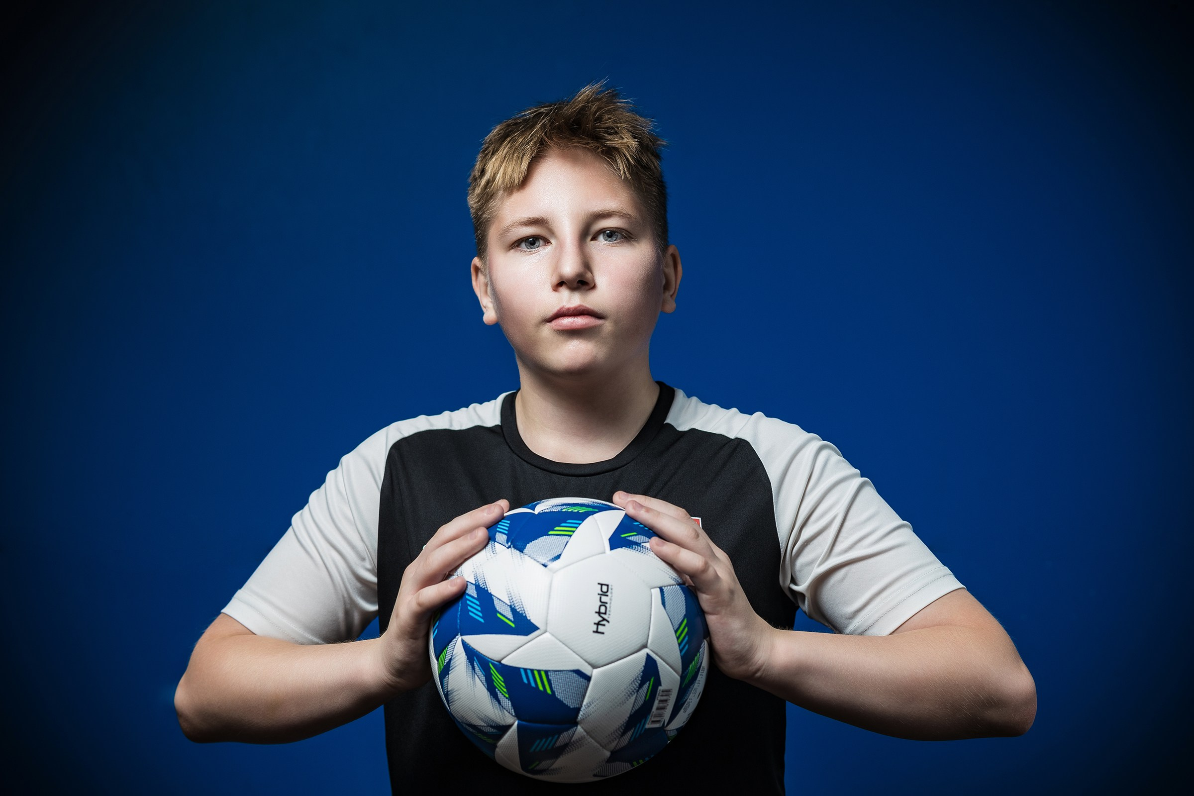 Портреты юных футболистов крупным планом. Портретный и свадебный фотограф в Екатеринбург Москва Нижний Тагил