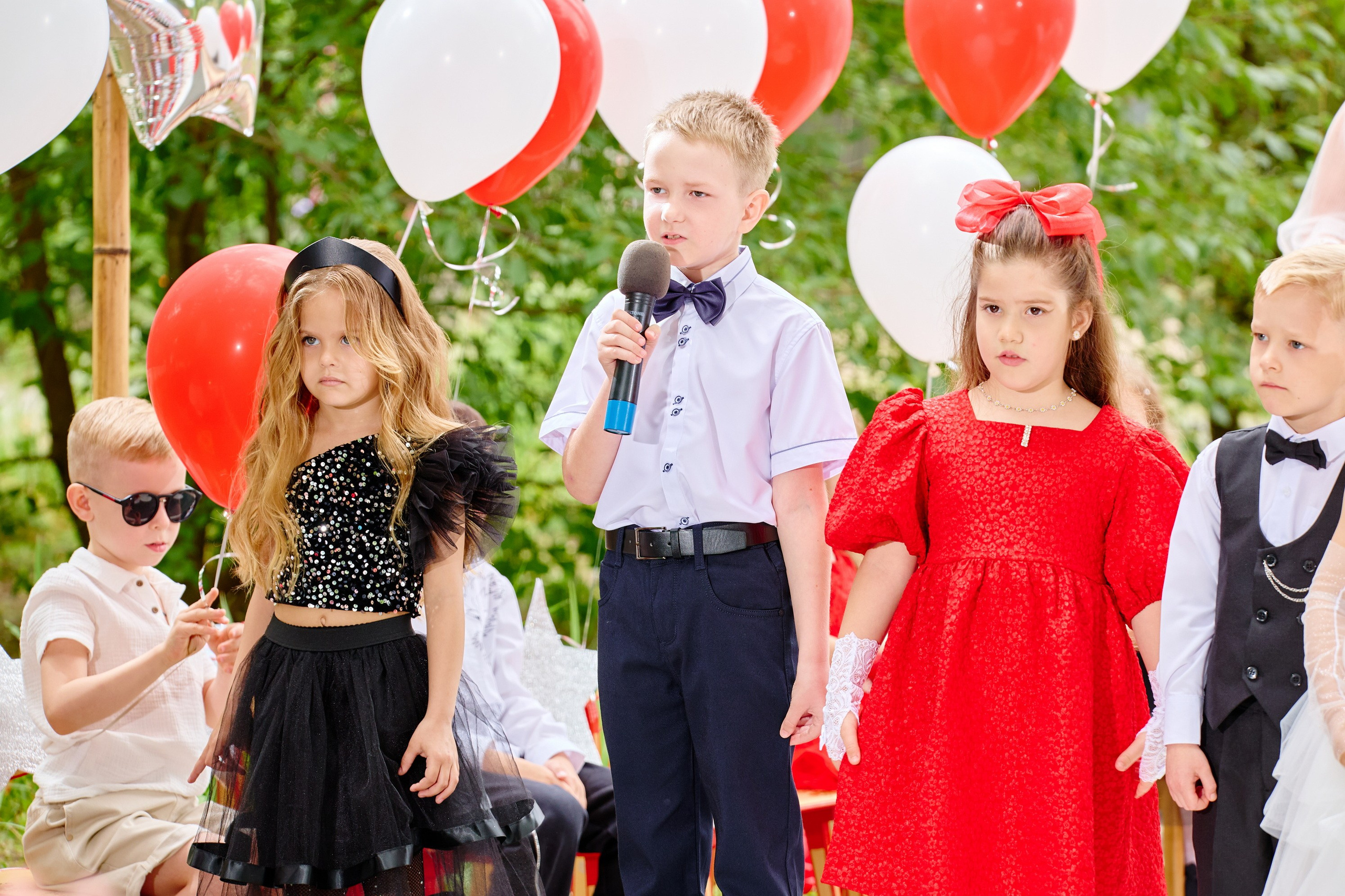 Выпускной 45 сад. Фотограф Выпускные альбомы Таганрог Сергей Коробченко