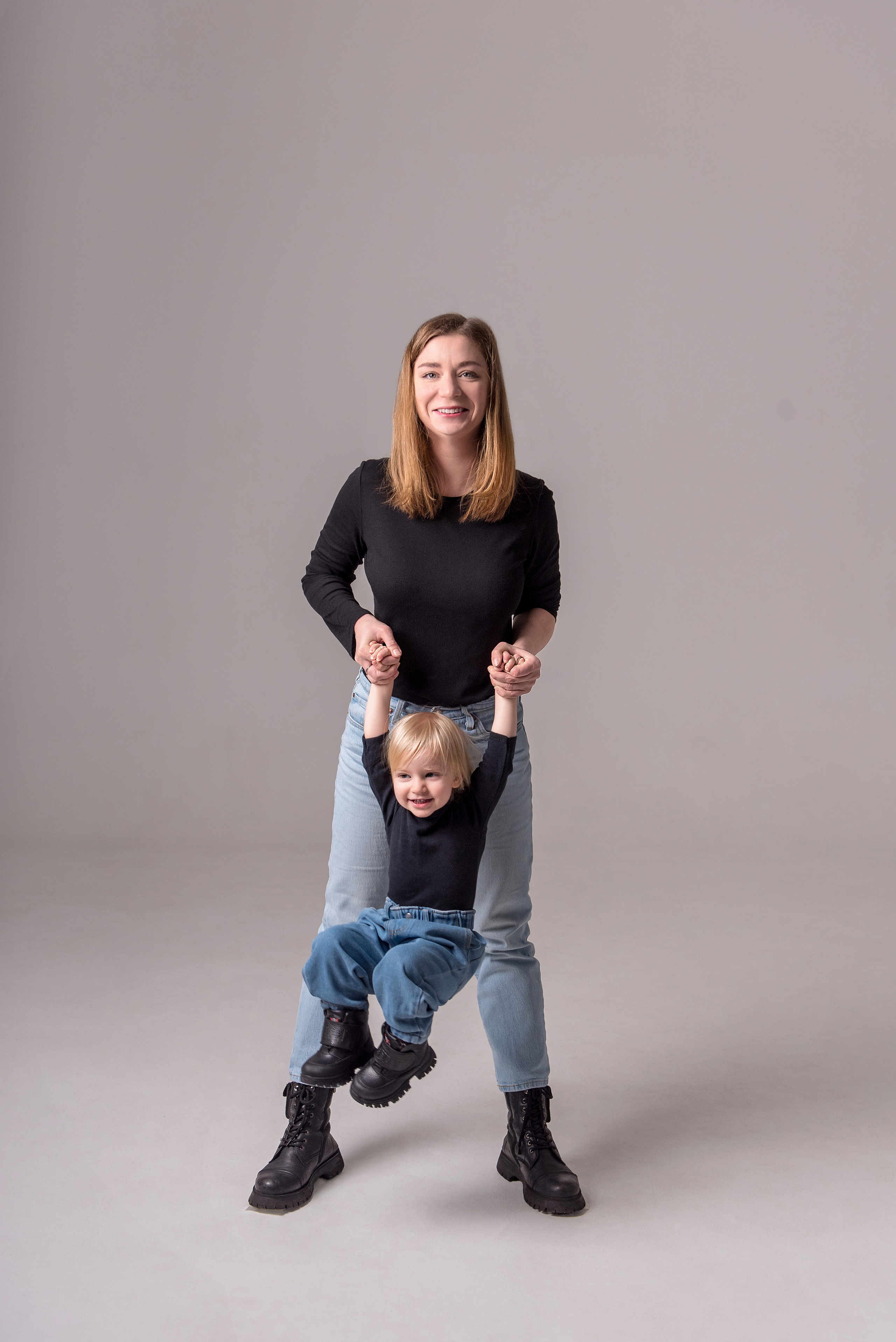 Дина и Ника 1,5 года. Детский фотограф в Долгопрудном и Москве