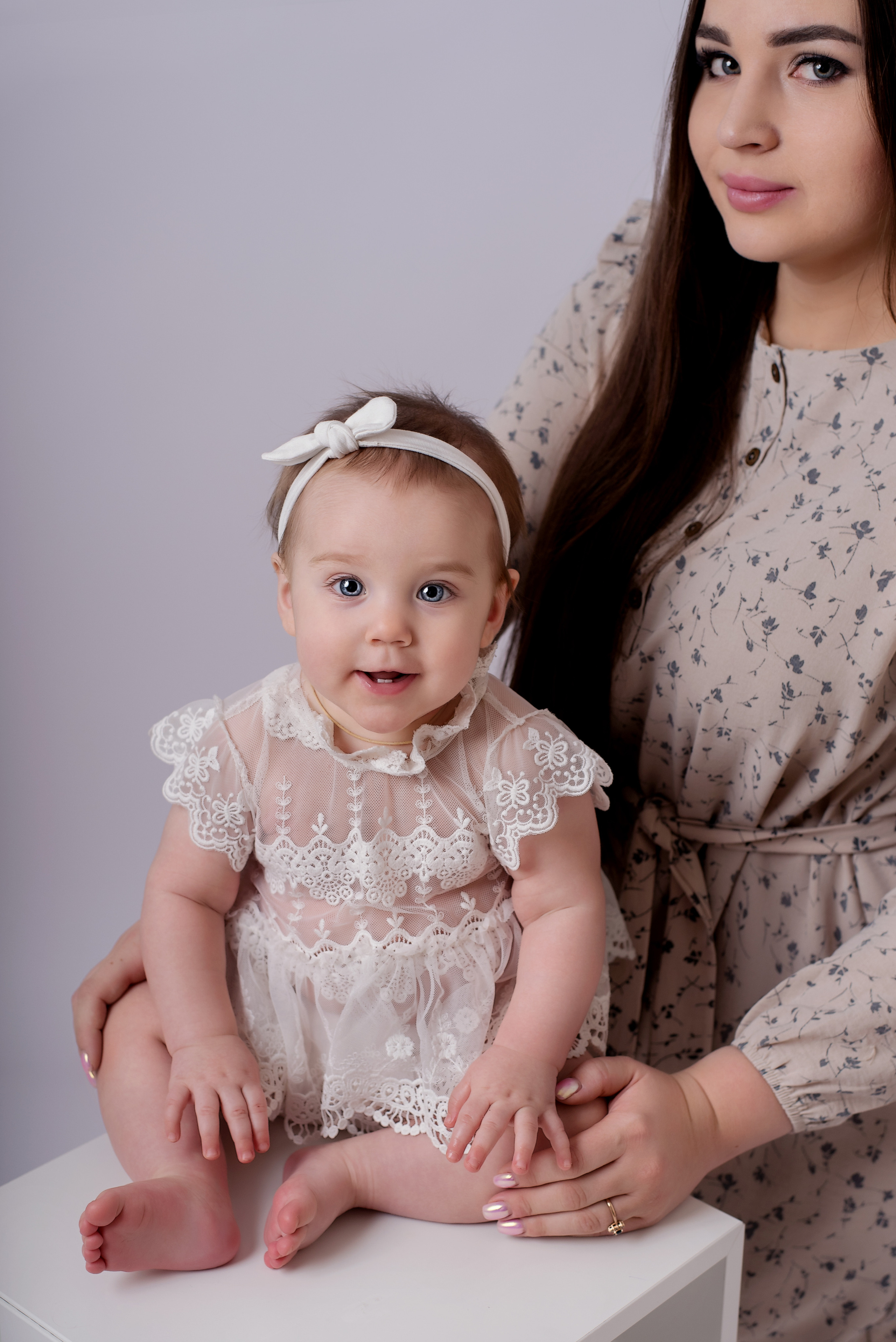 Тамара и Виктория 8 месяцев. Детский фотограф в Долгопрудном и Москве