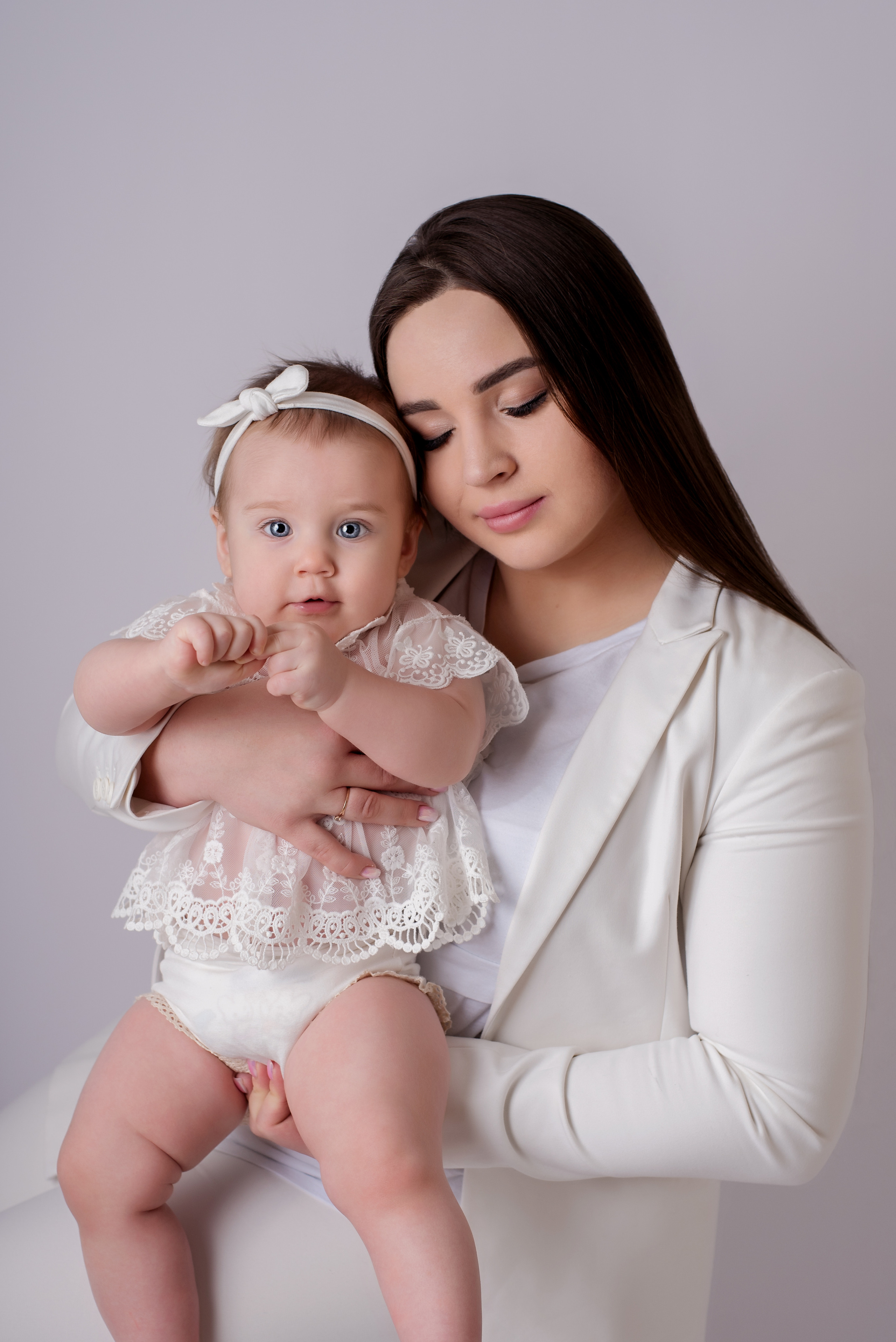 Тамара и Виктория 8 месяцев. Детский фотограф в Долгопрудном и Москве
