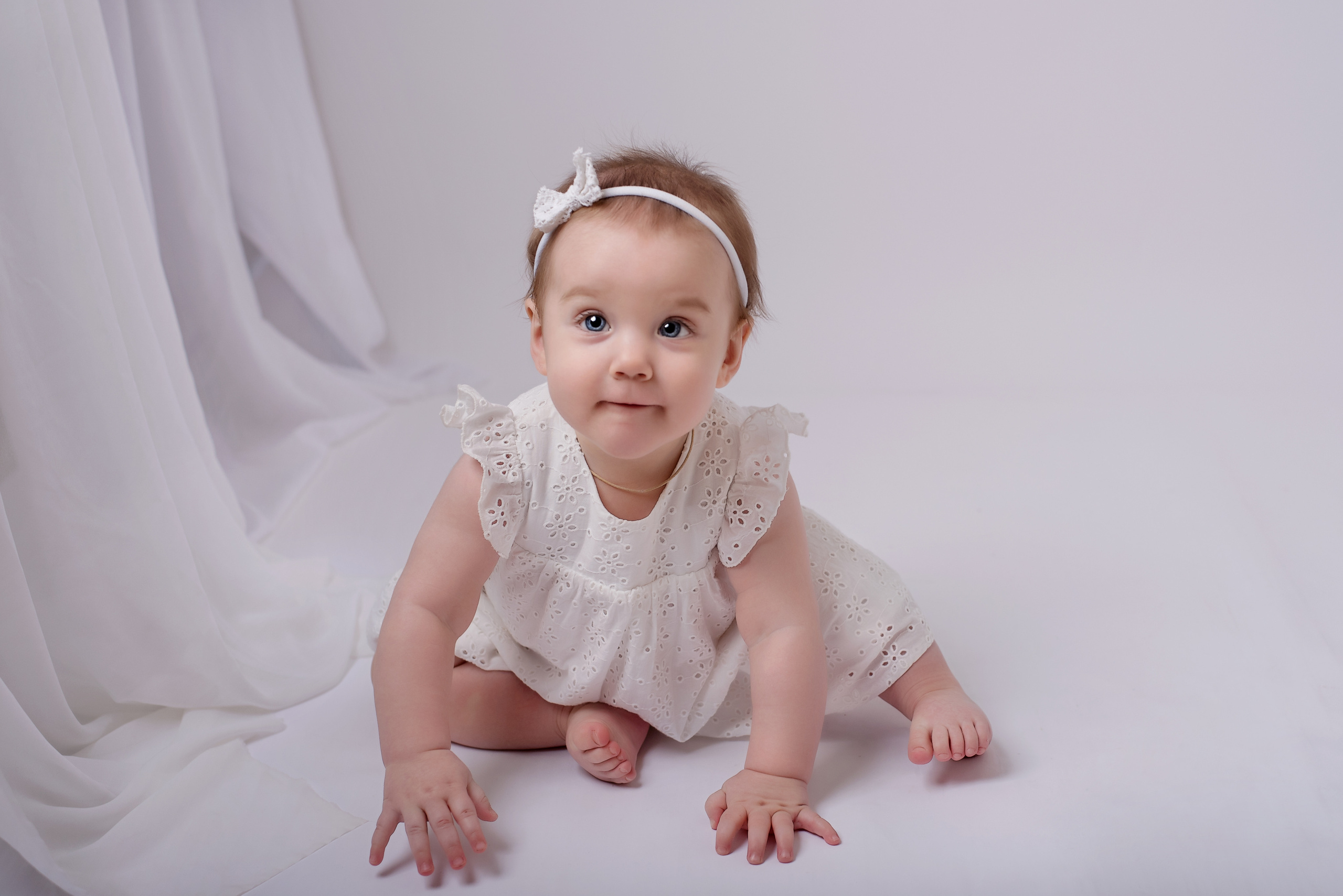 Тамара и Виктория 8 месяцев. Детский фотограф в Долгопрудном и Москве