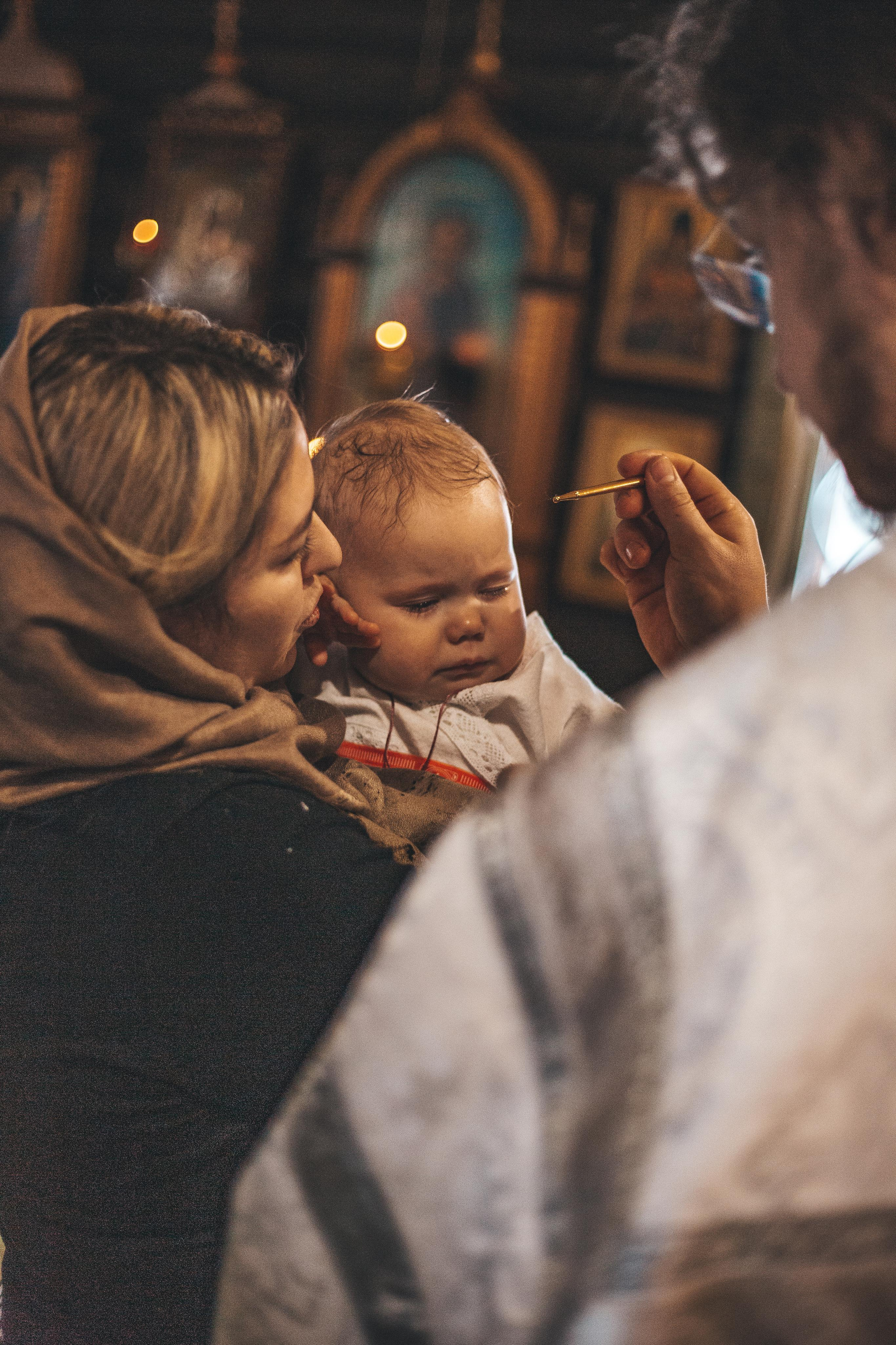 Крестины Кирочки Церковь Инокентия Метрополиса Люберцы. Свадебный и Семейный фотограф в Москве Александра Вайпер