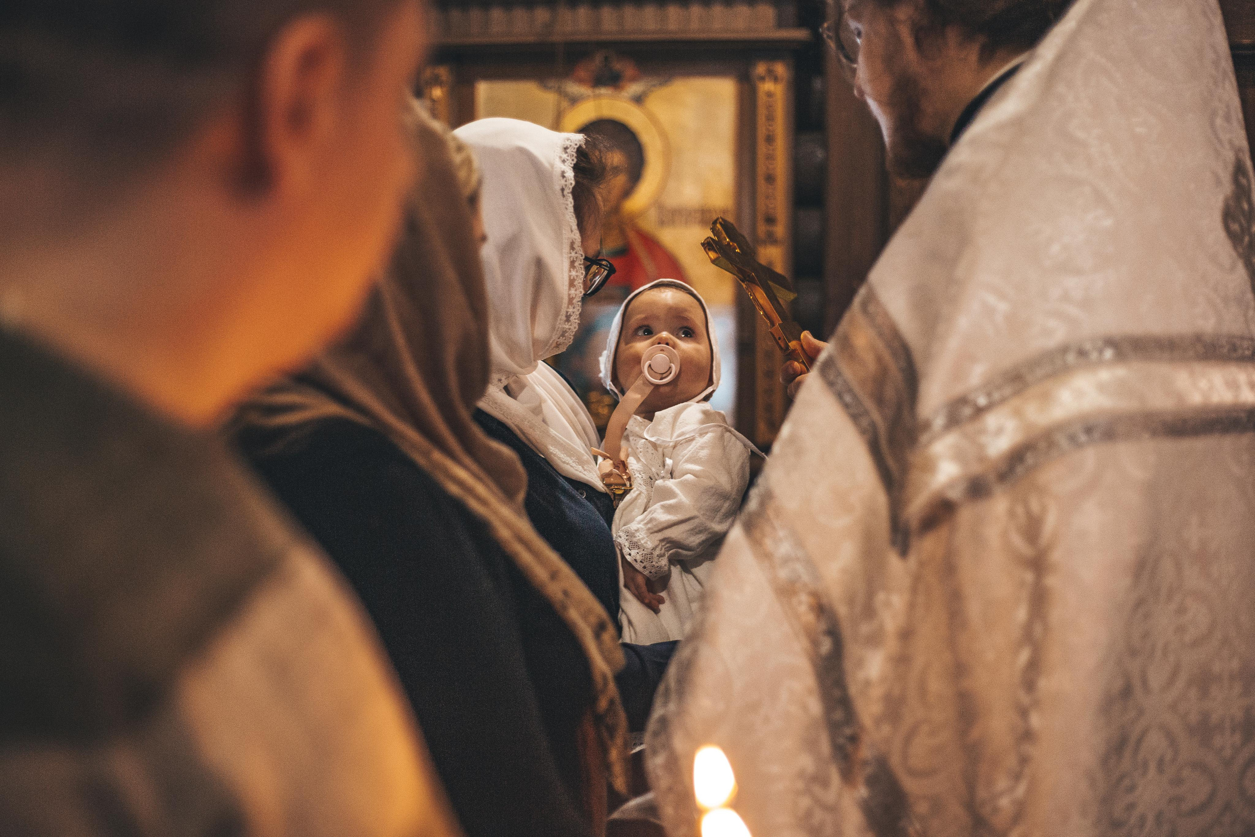 Крестины Кирочки Церковь Инокентия Метрополиса Люберцы. Свадебный и Семейный фотограф в Москве Александра Вайпер