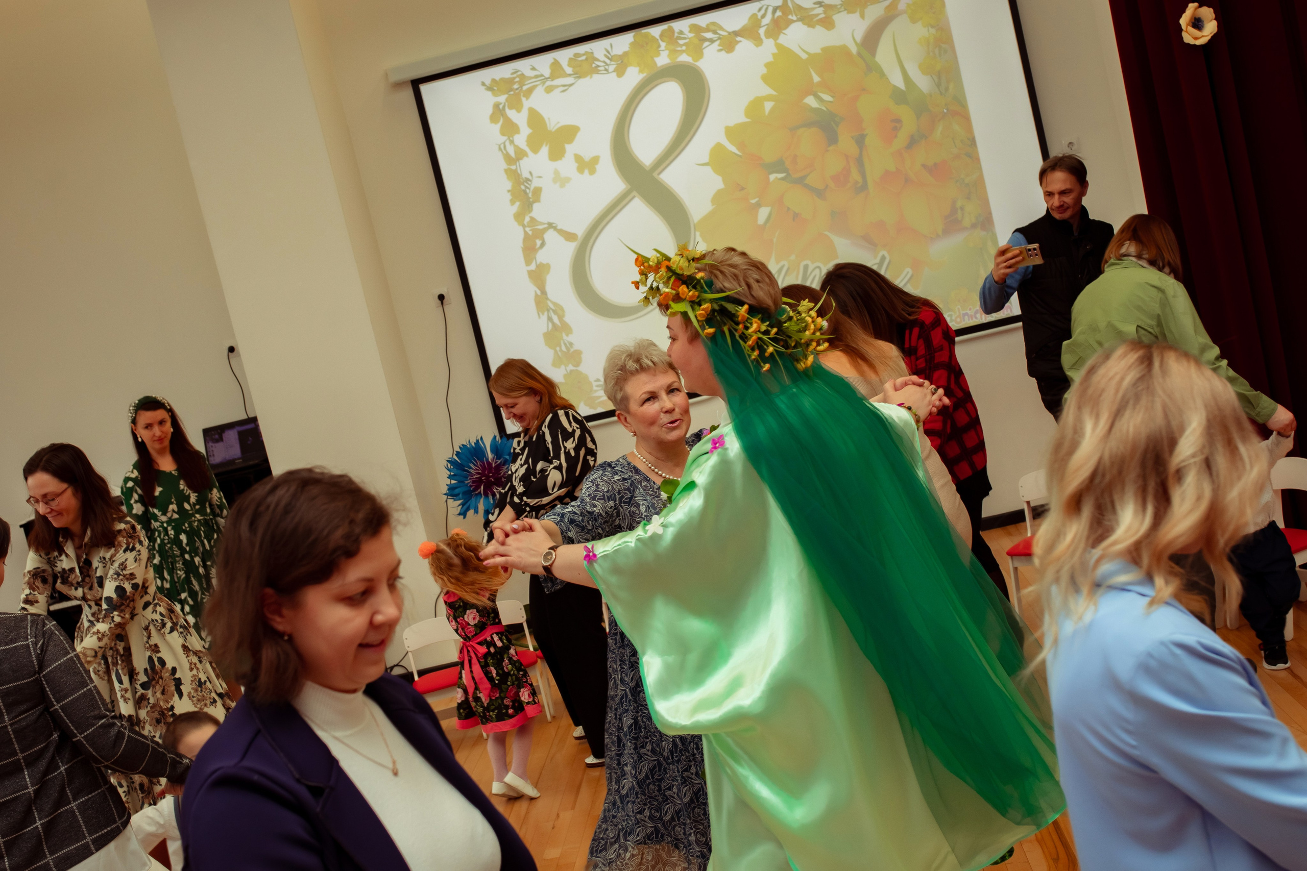 Праздник весны в детском саду. Семейный и детский фотограф в Москве Дорогова Екатерина
