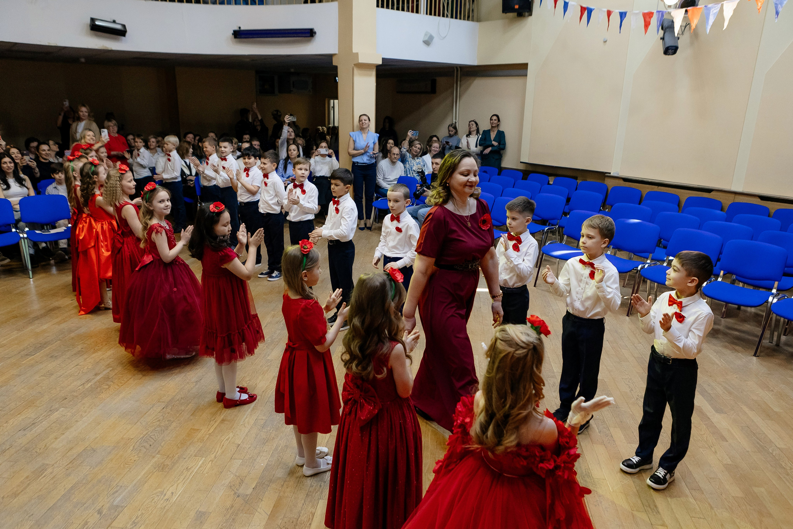 Бал первоклассников. Семейный и детский фотограф в Москве Александра Мак
