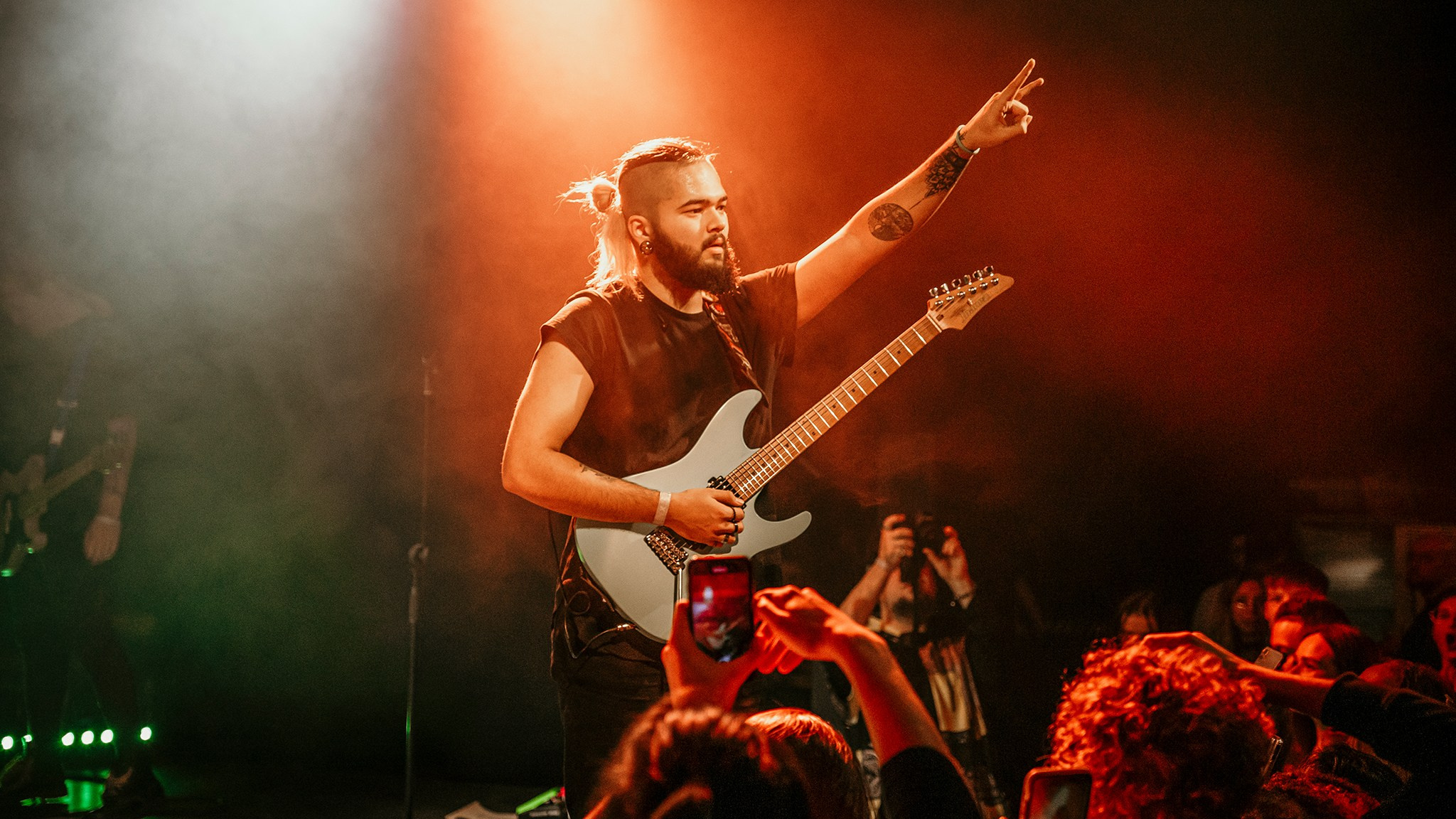 Фотограф концертов Москва. Контент-фотограф в Москве Тима Забабурин