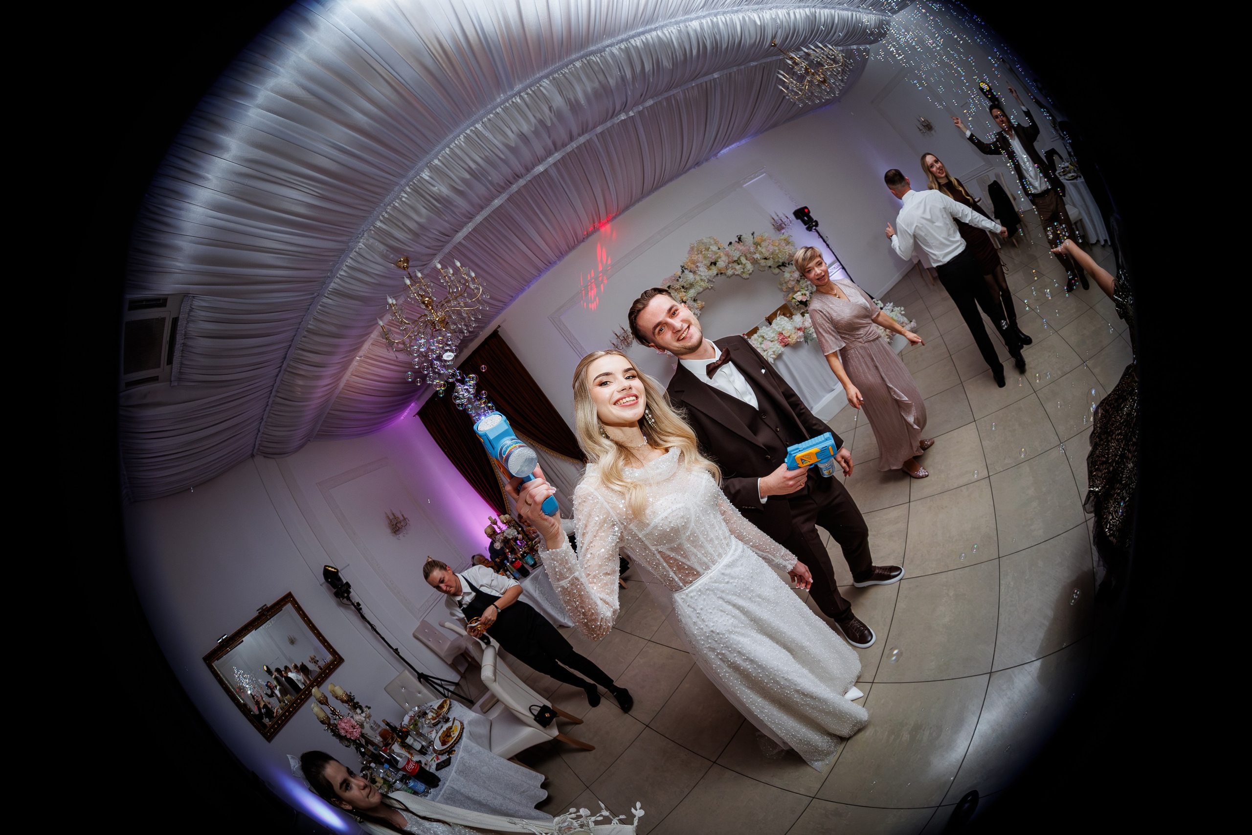 Pavel & Caroline. Репортажный фотограф Минск ❘ Костецкий Илья ❘ Беларусь