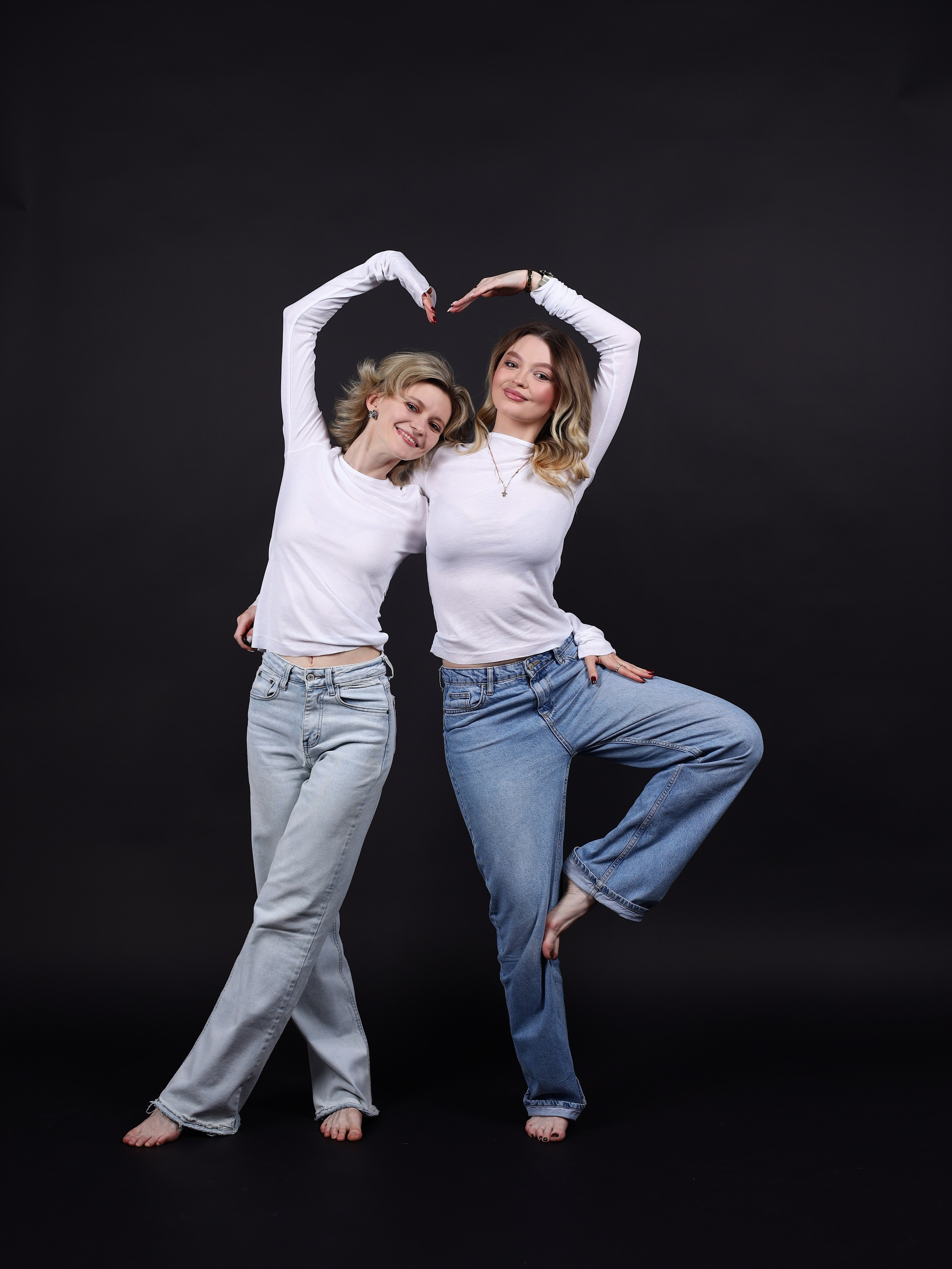 Дарья и Анна. Фотостудия без фотографа Чехов. Первая студия автопортрета в Чехове