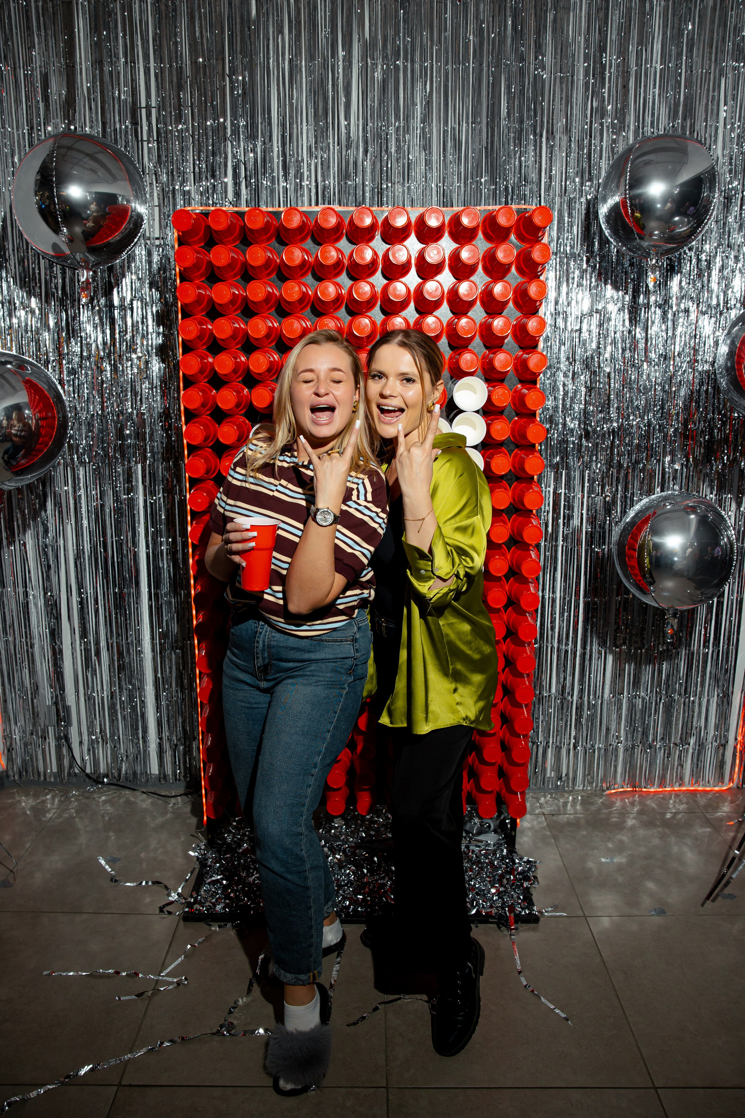 Дубль гис (офисная туса). Фотограф Вячеслав Фарунин