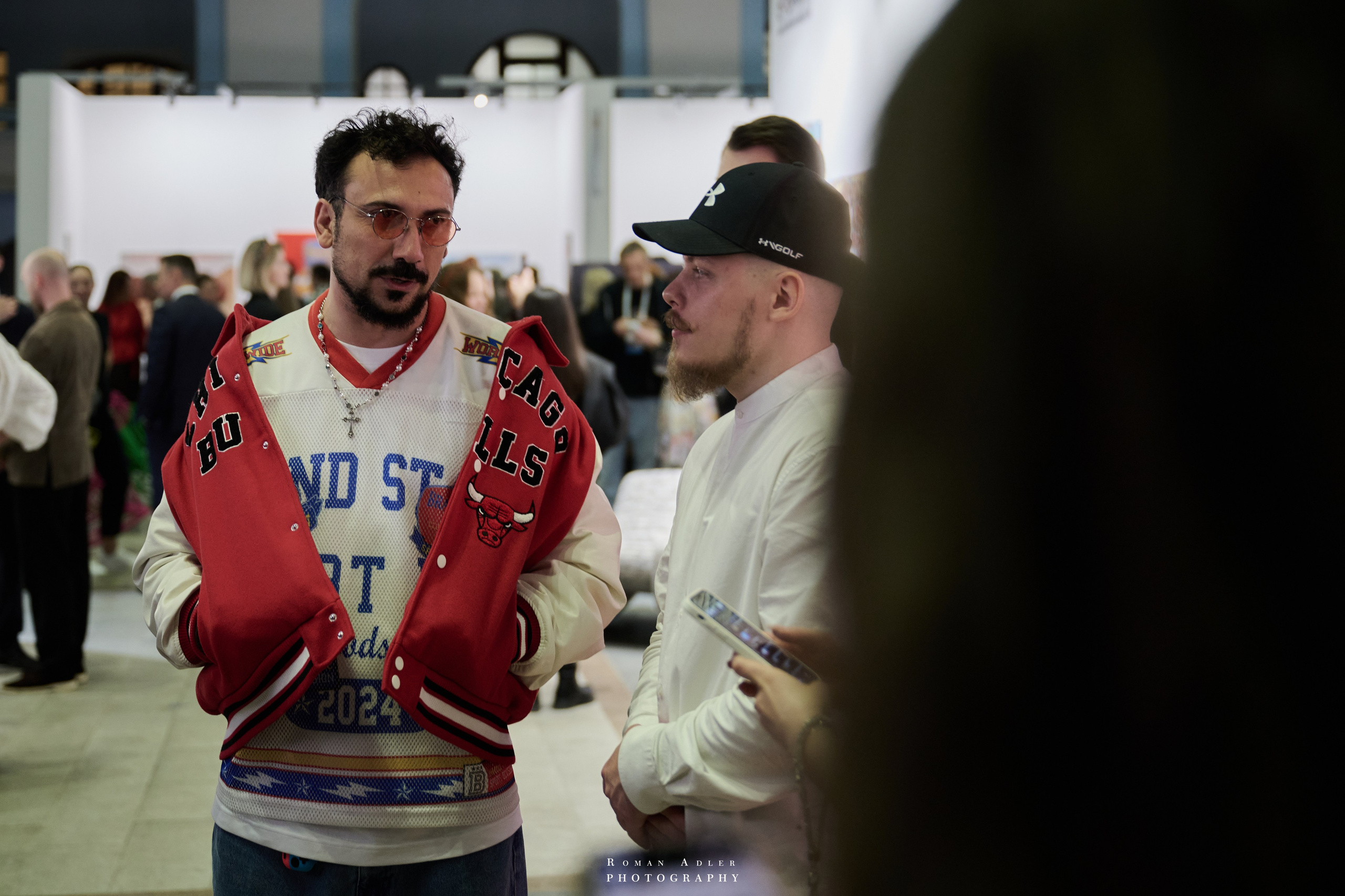 АРТ Россия 2026. Фотограф Роман Адлер