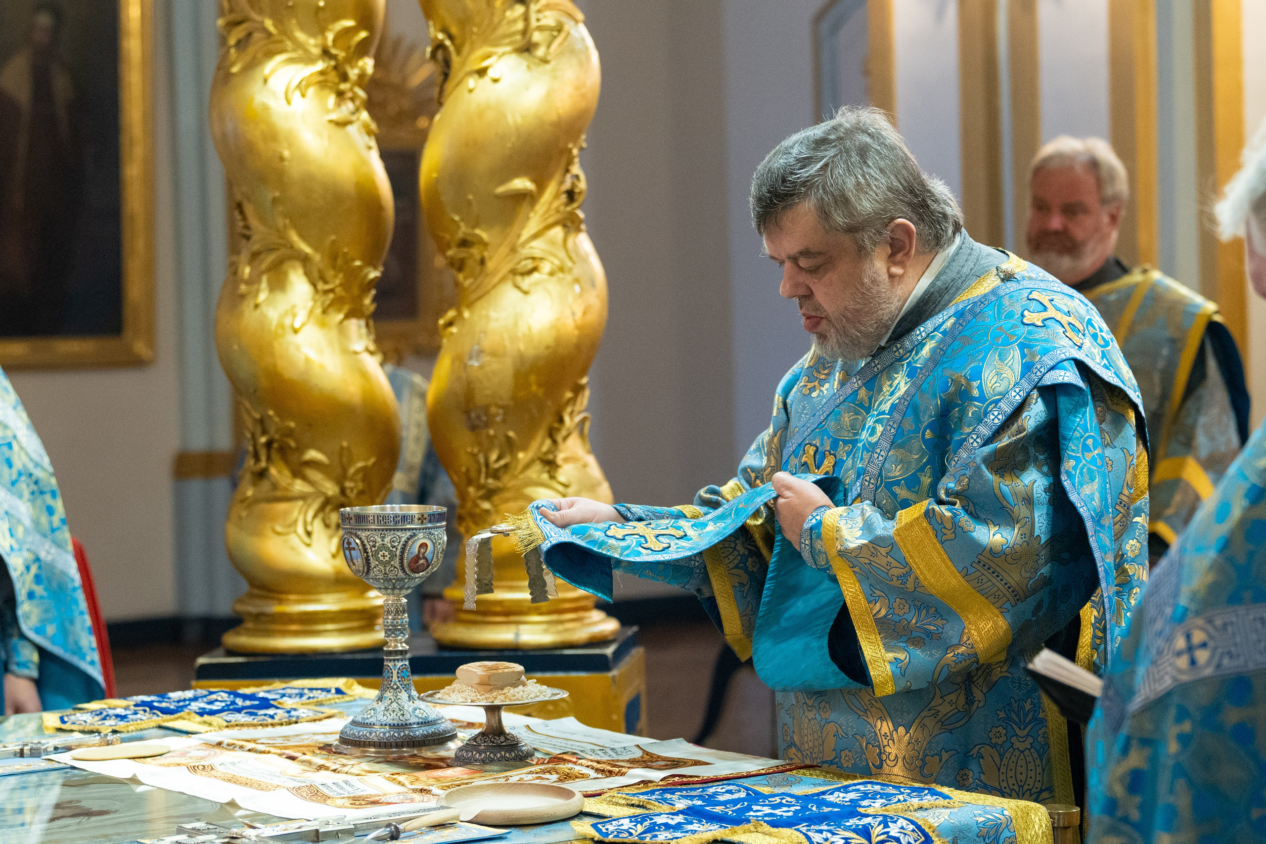 Неделя 26-я по Пятидесятнице. Попразднство Введения. Вмц. Екатерины. НИКОЛО-БОГОЯВЛЕНСКИЙ МОРСКОЙ СОБОР