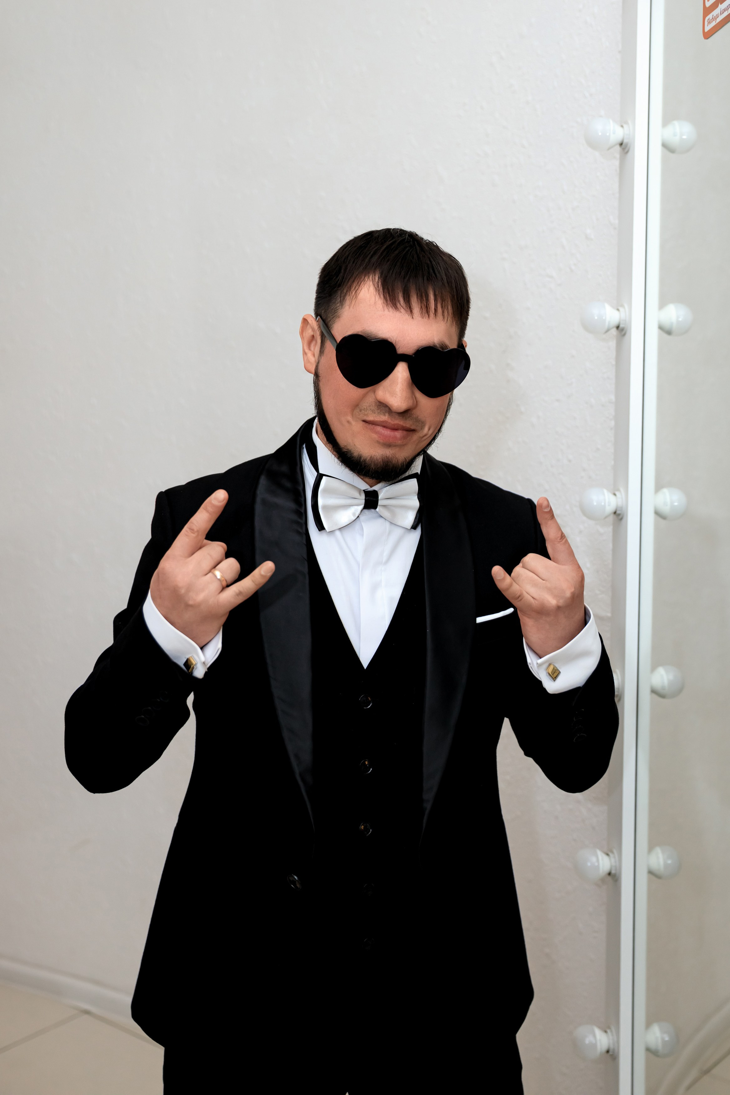 Фото. Ведущий ярких праздников — Сергей Велигодский