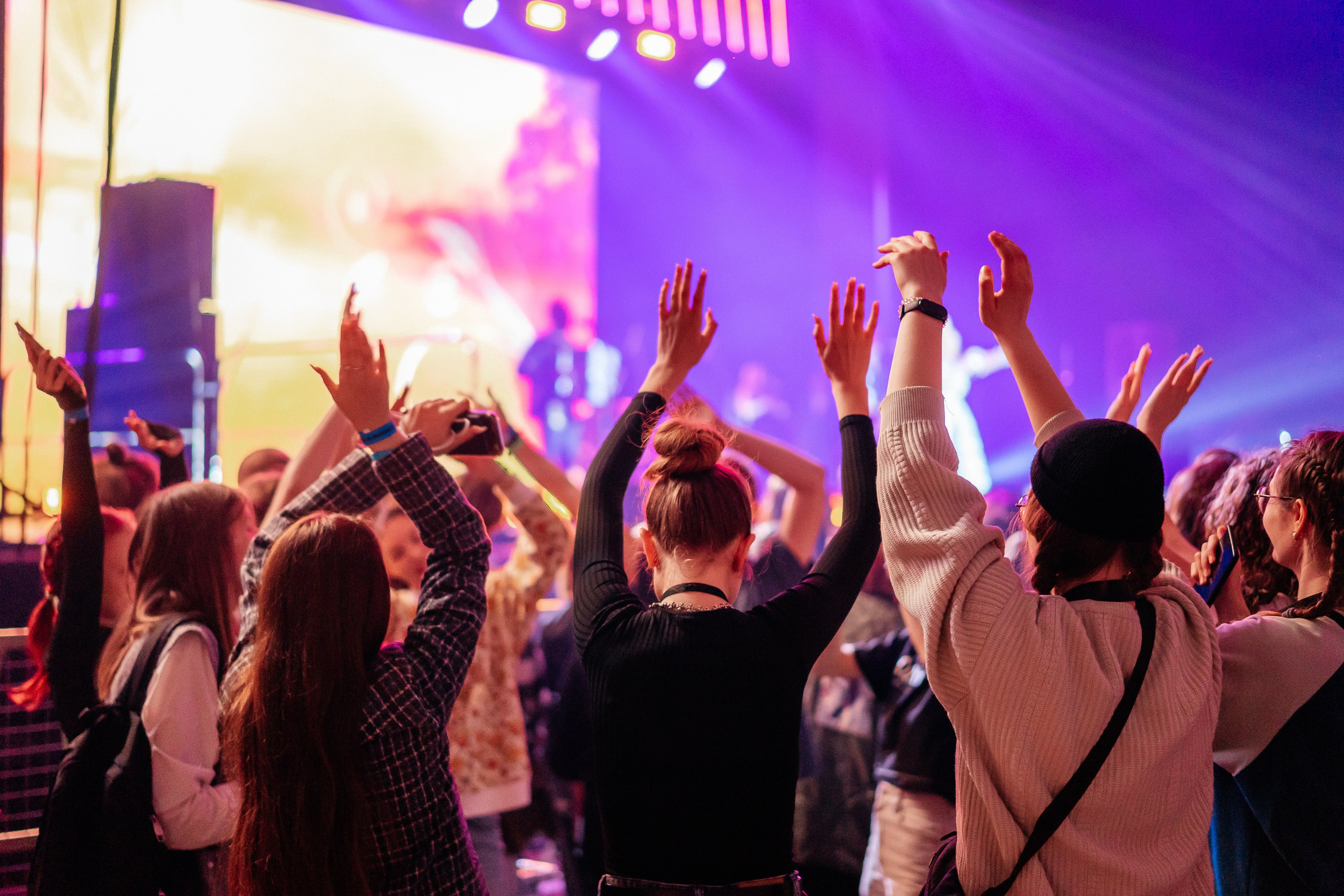 Концерт Надежды Кадышевой в Смоленске. Фотограф и видеограф Смоленск | Студия Цезарь