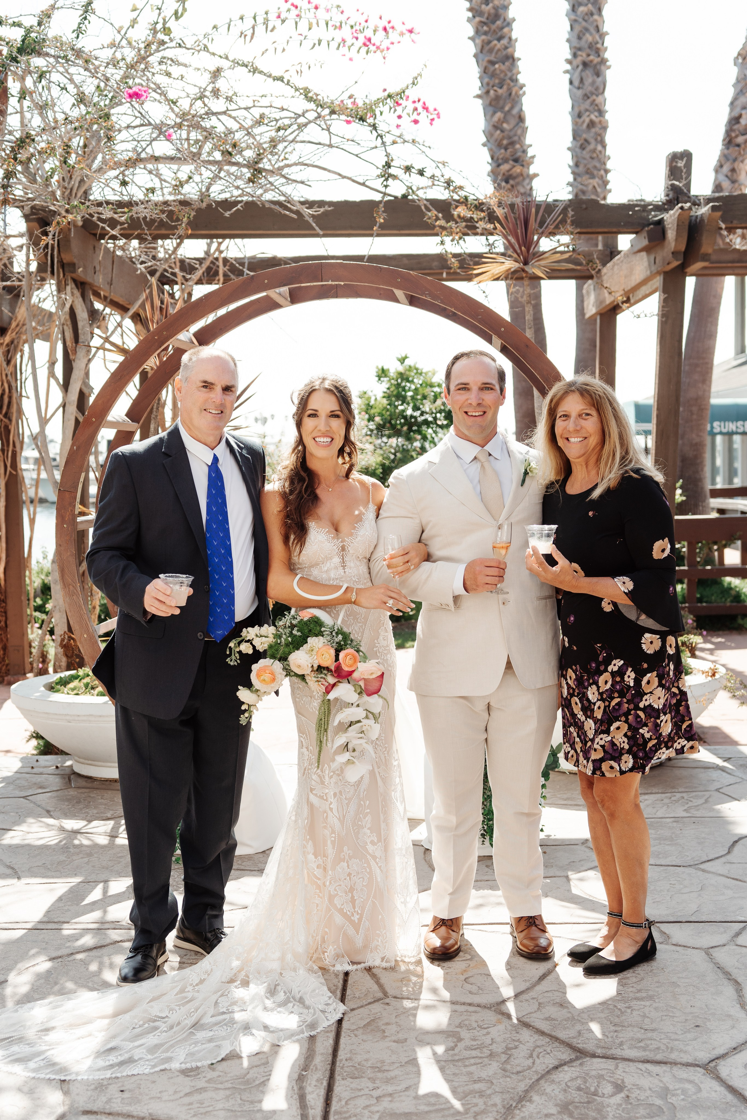 2025-08-16_BryanAmber. Ретушер Зенькевич Света