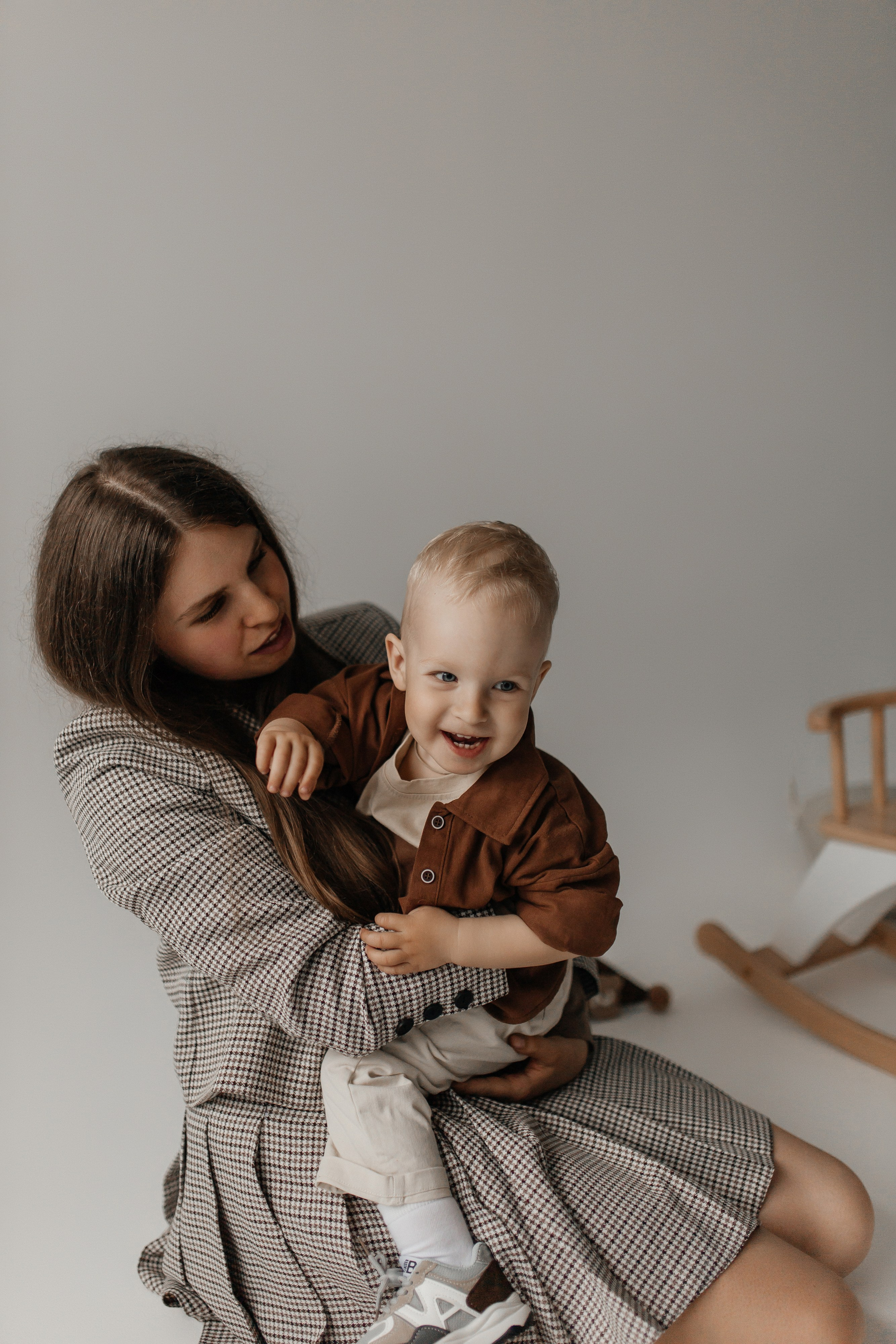Ваня и мама. Семейный фотограф Губкин/Старый Оскол