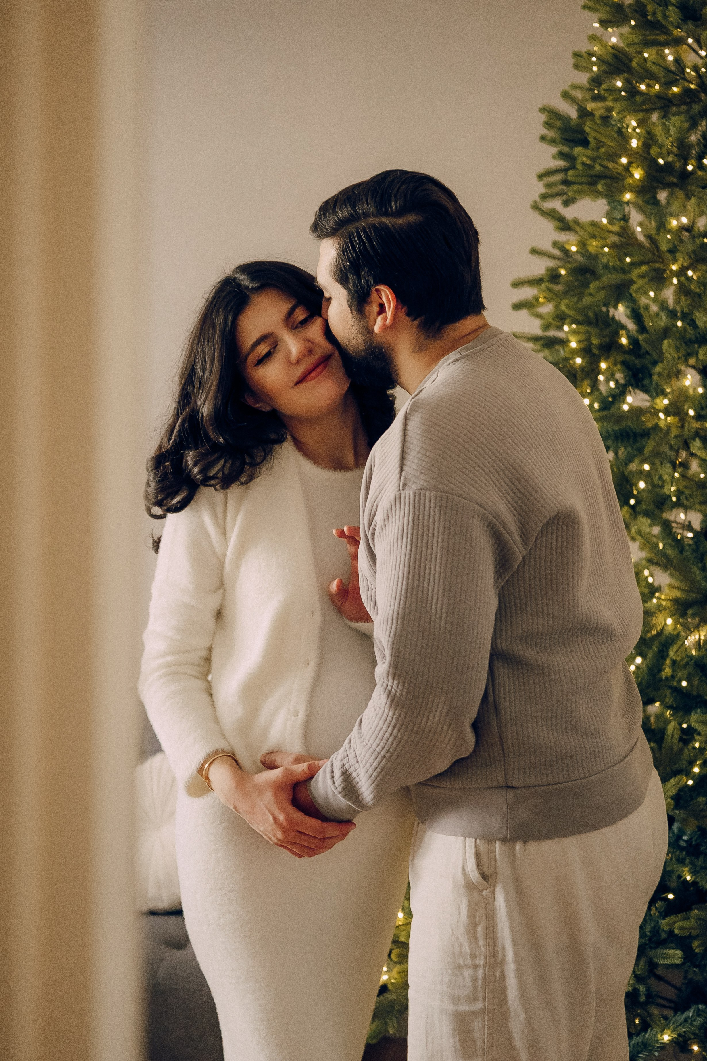 Simonyan family. Фотограф и ретушер. (Армения/Россия)