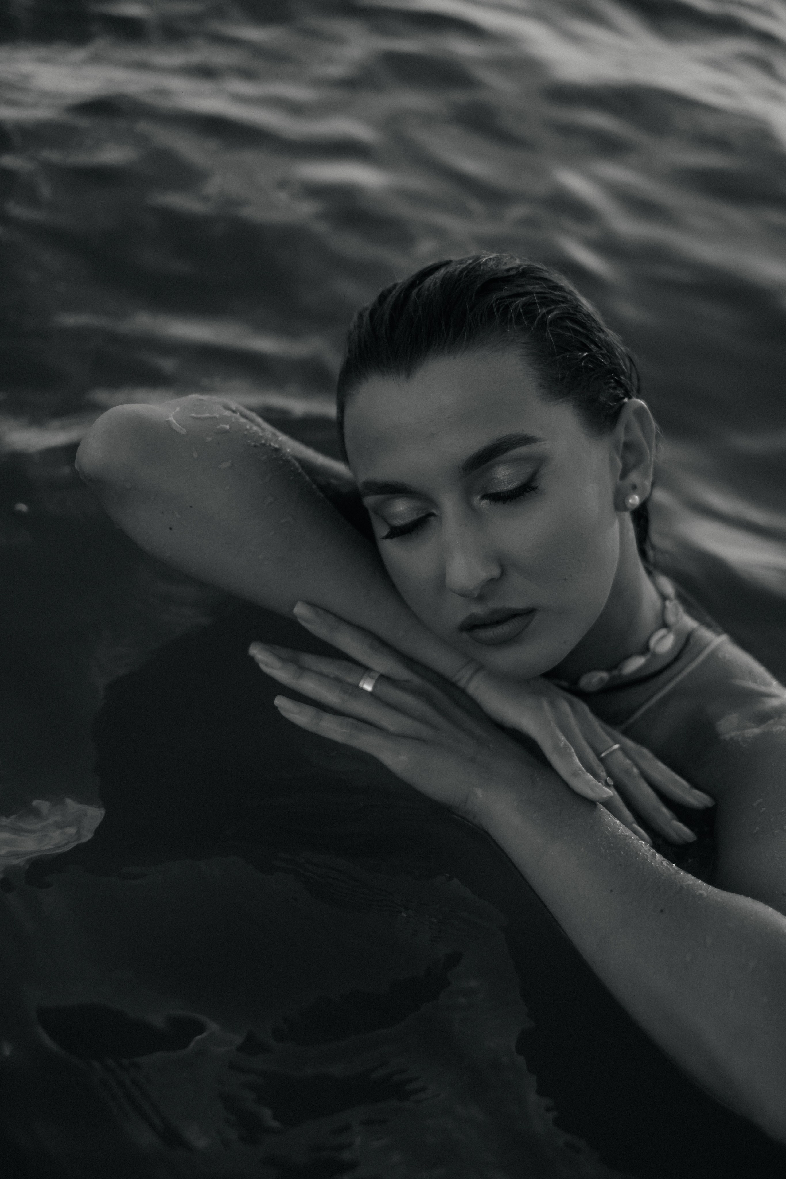 Рита на берегу. Фотограф в Новосибирске Диана Ильиных