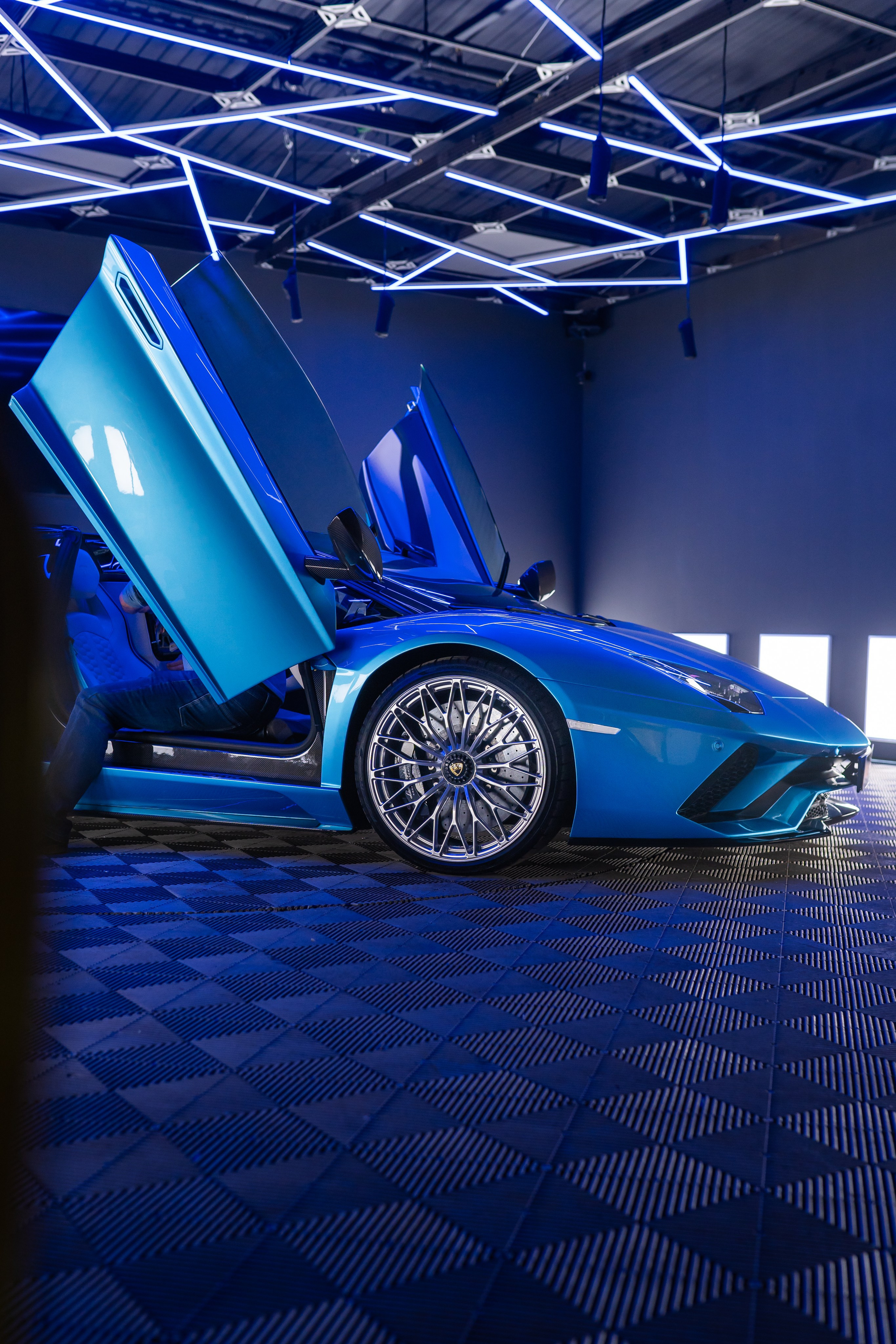 Lamborghini Aventador. Mirllaev