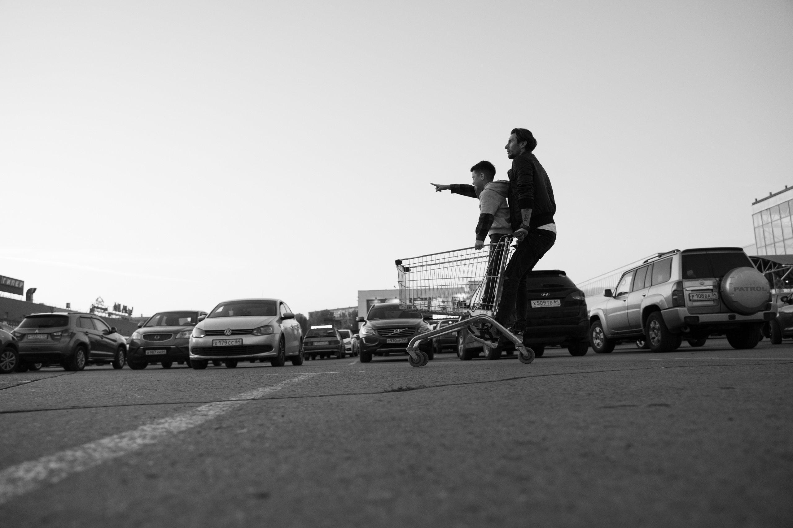 Отец и сын. Фотограф Максим Маркелов