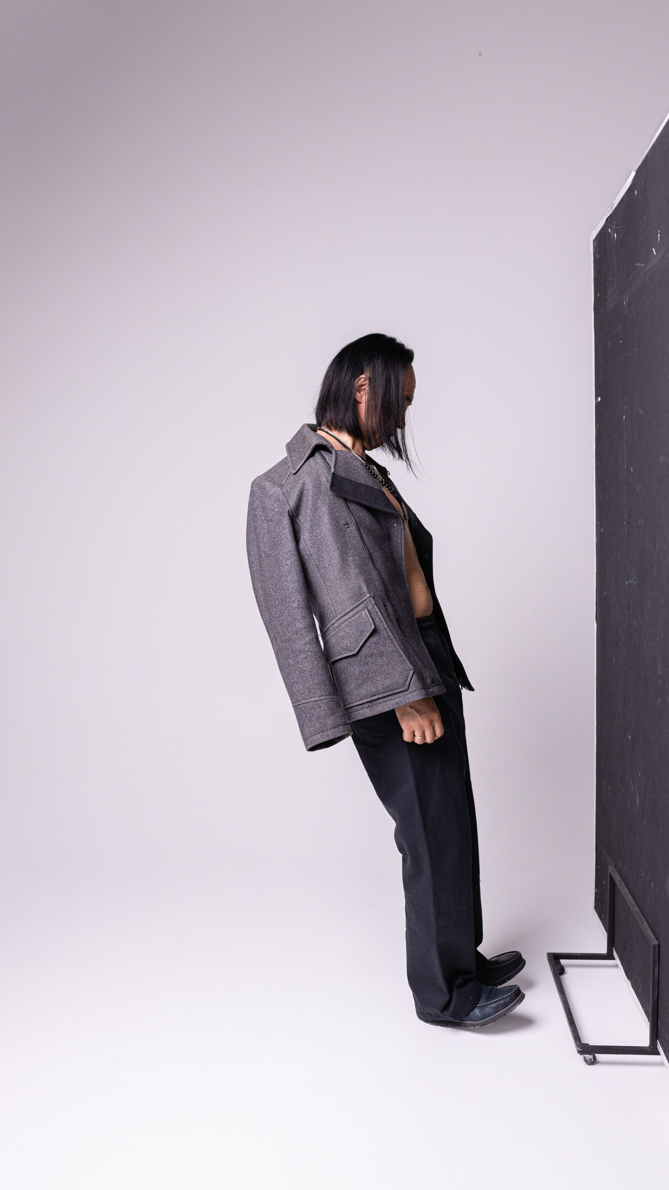 Студийный мужской портрет. Главная