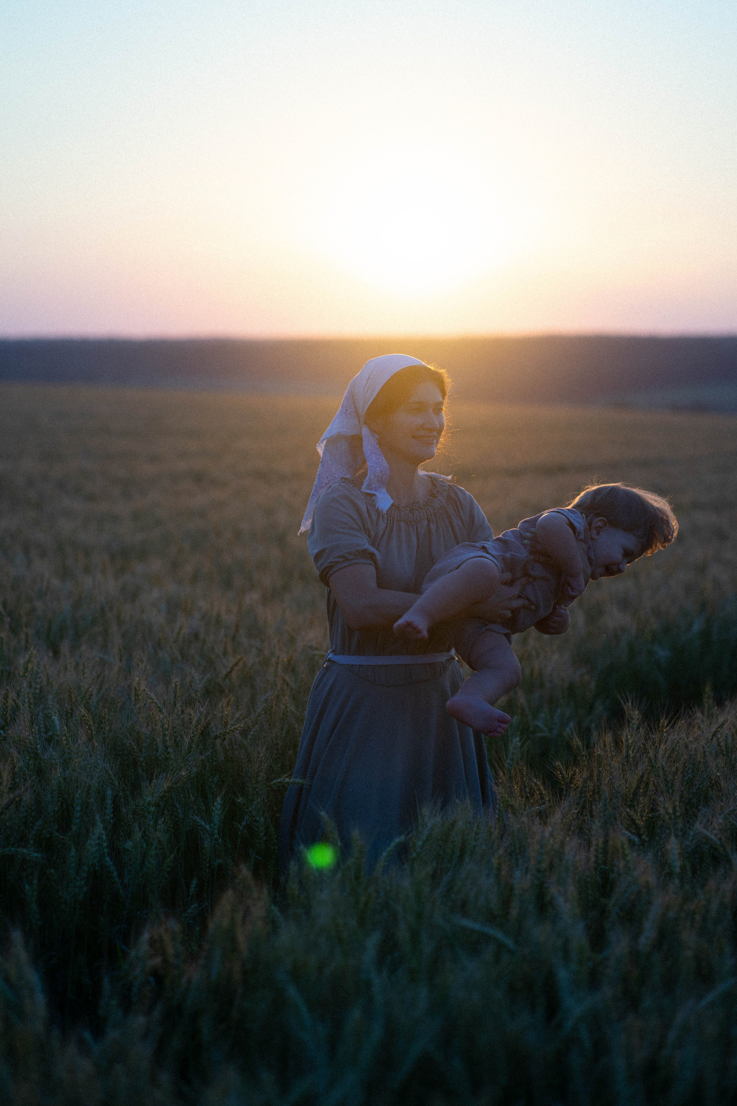 Ulia. Lifestyle photographer Turku. I catch emotions in the frame