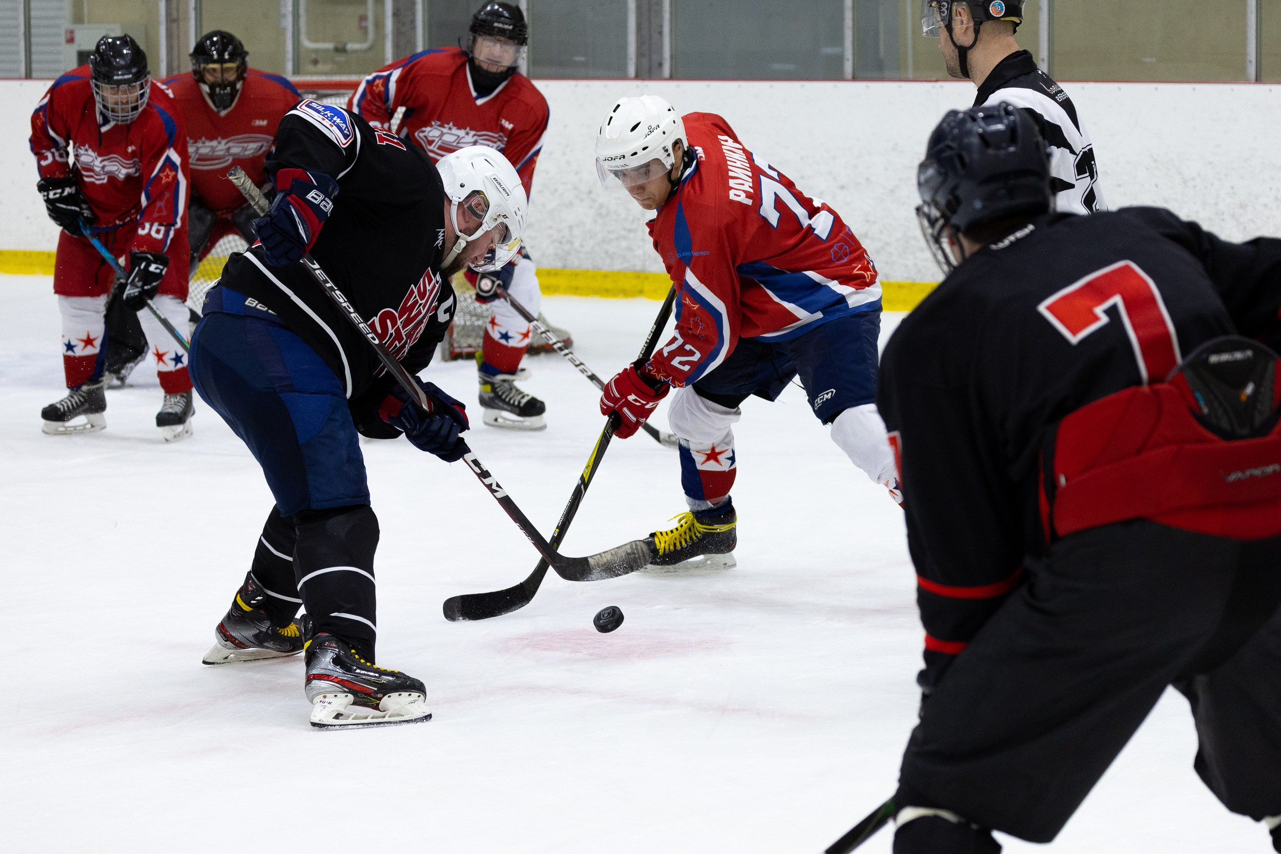Хоккей. Портретист и репортажный фотограф Михаил Оношко
