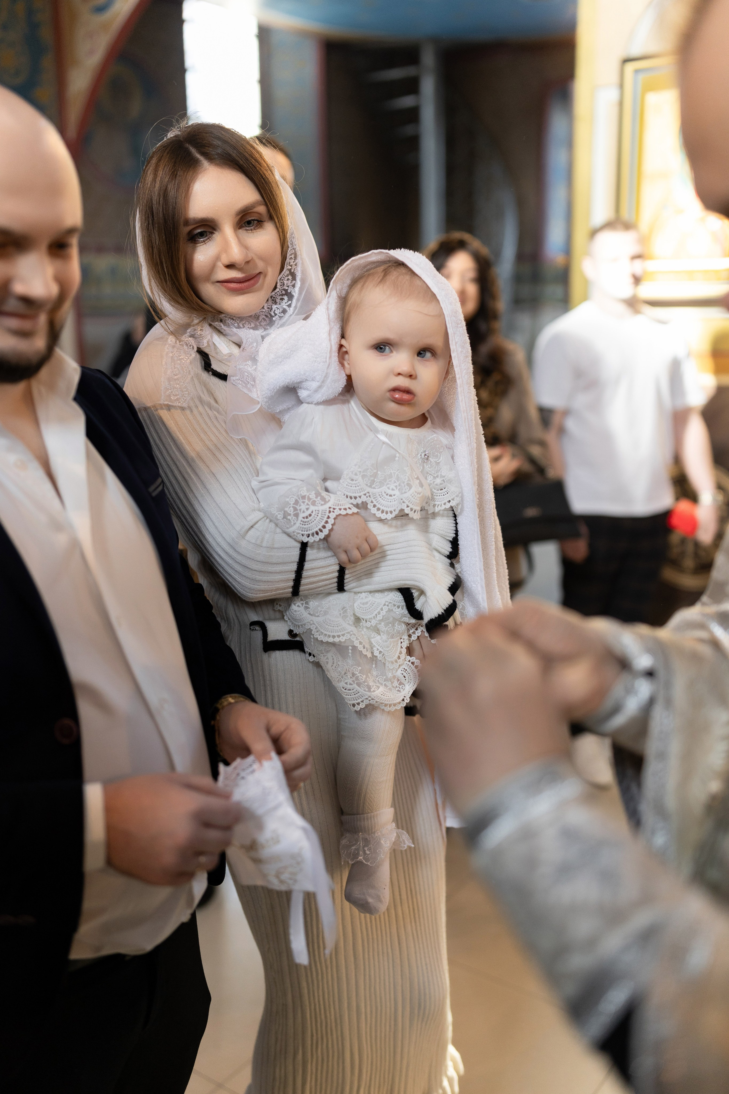 Крещение Есении в морозный и солнечный февраль. Анастасия Безуглова- свадебный фотограф в Таганроге