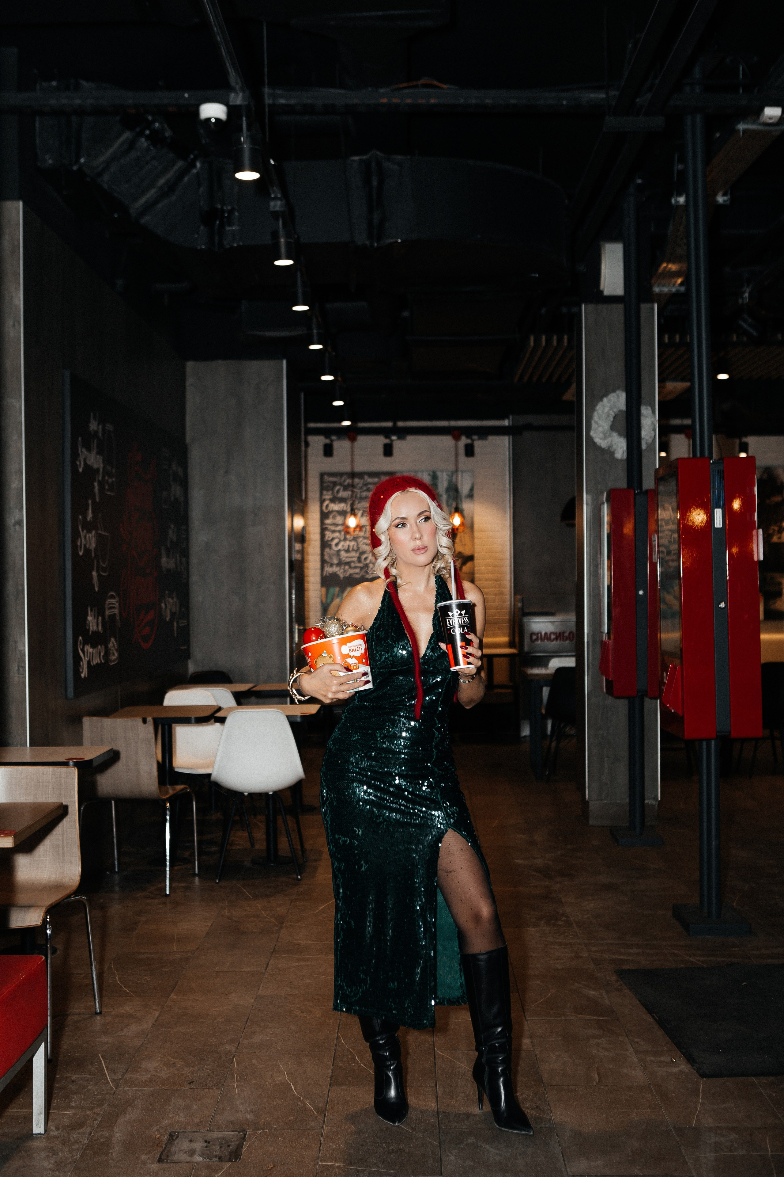 НГ в Ростикс. Контент фотограф, съемка для маркетплейсов, фуд съемка и репортажи в Новосибирске Ралия Галеева